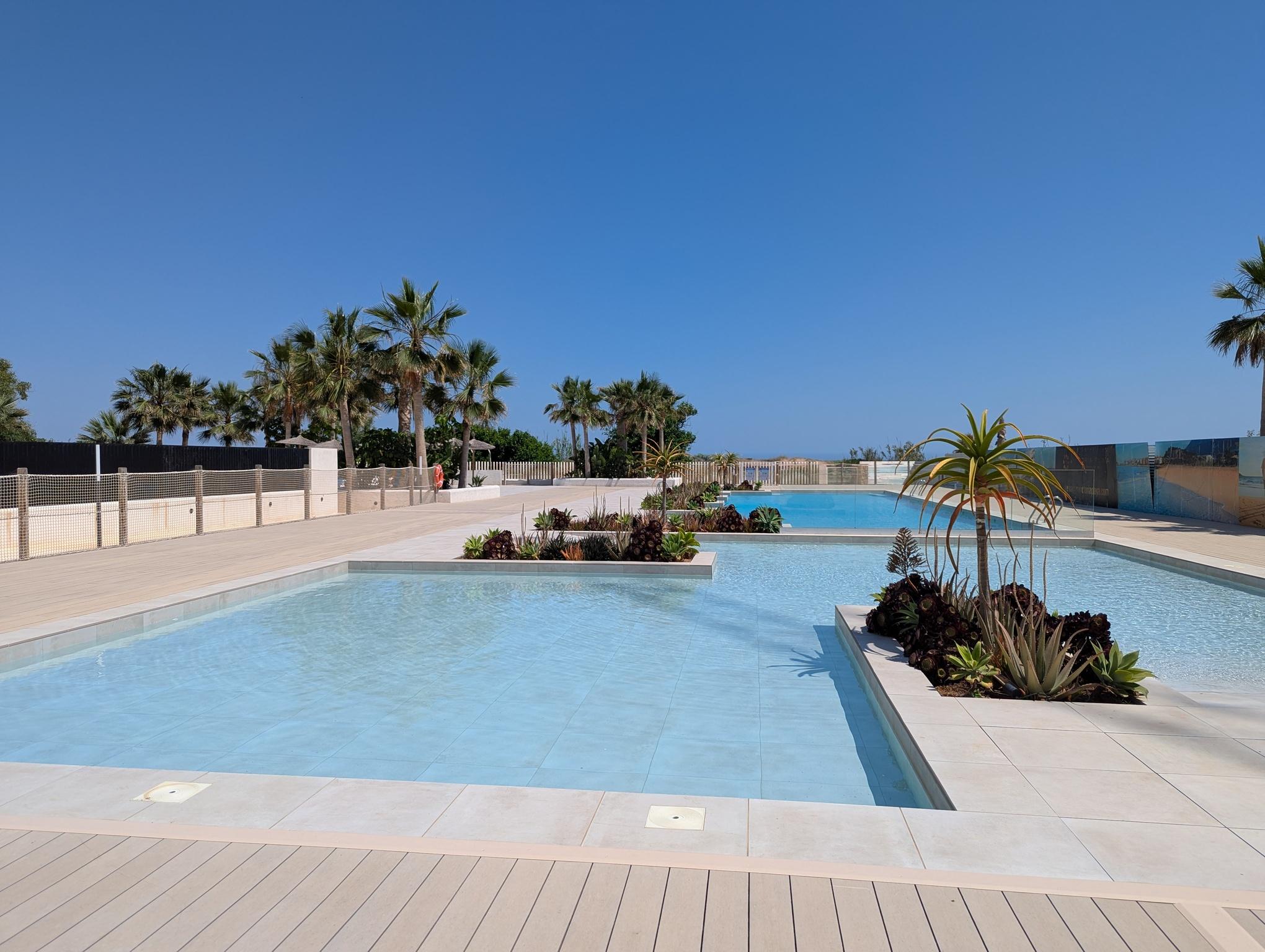 Bathroom tiles and shower, new-build apartment, L'Almadrava-L'Estanyò, Denia