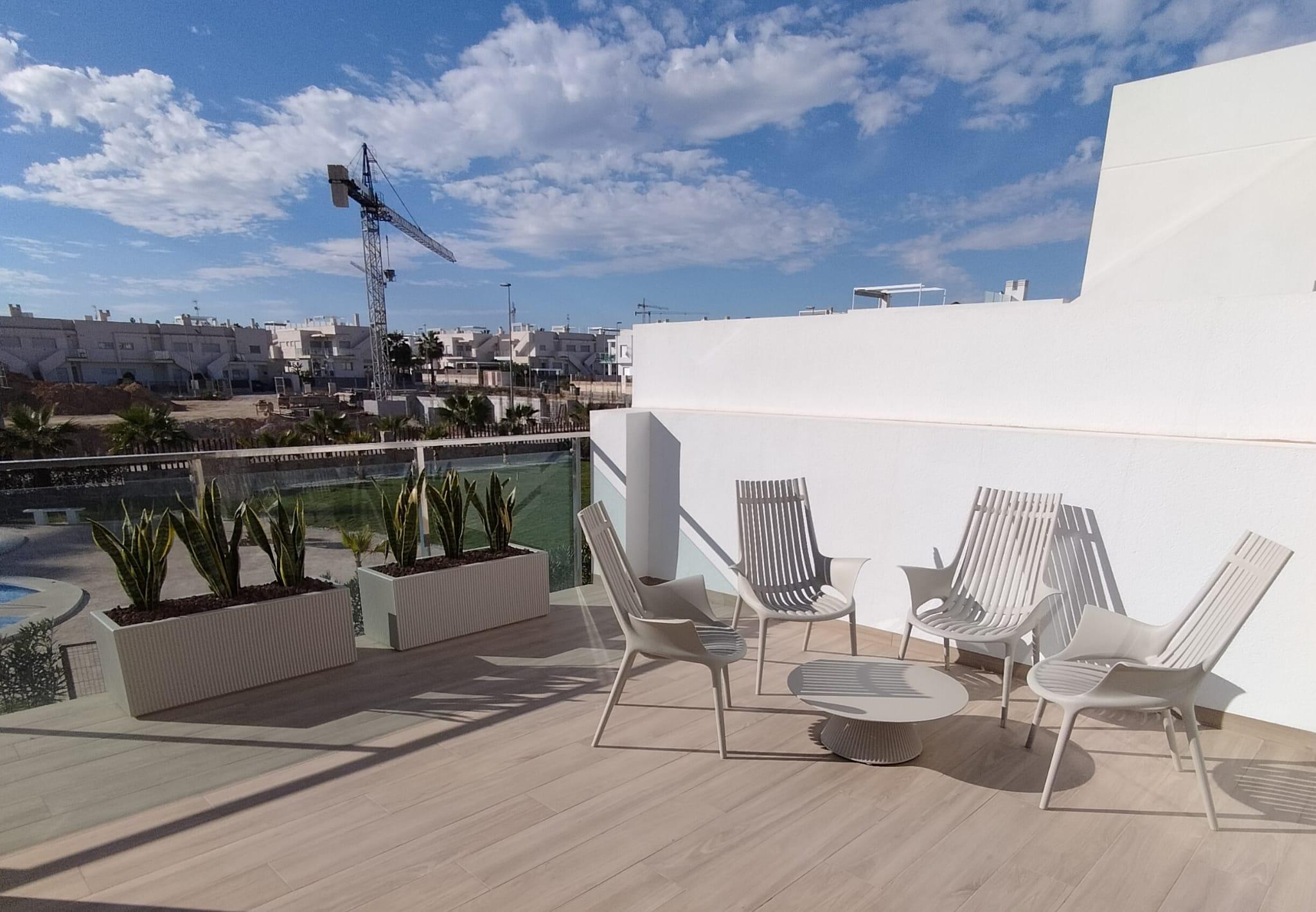 Neighbourhood view of the apartment in Desamparados-Hurchillo-Torremendo, Orihuela (view 49)
