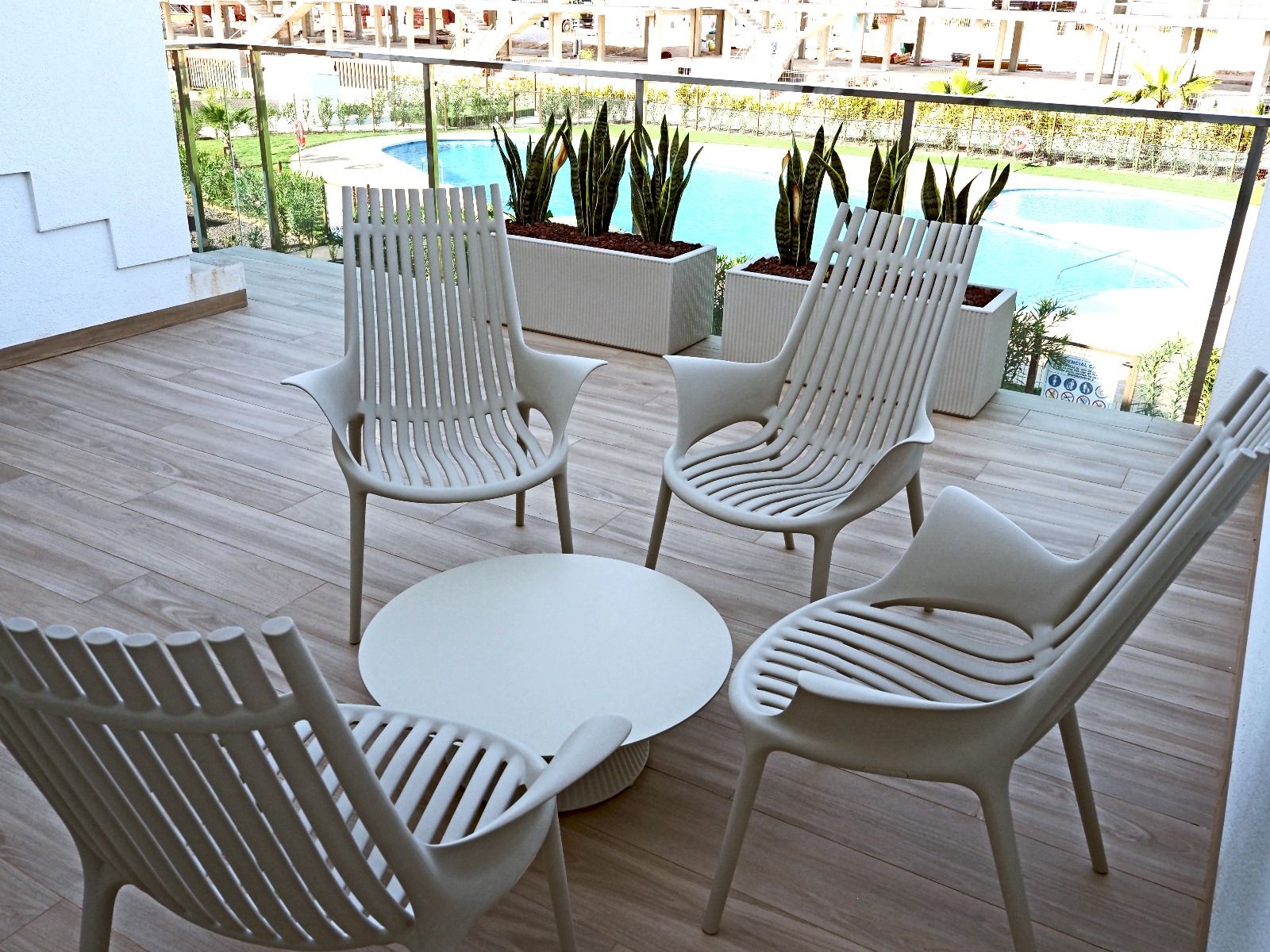 Complex grounds of the apartment in Desamparados-Hurchillo-Torremendo, Orihuela (view 50)