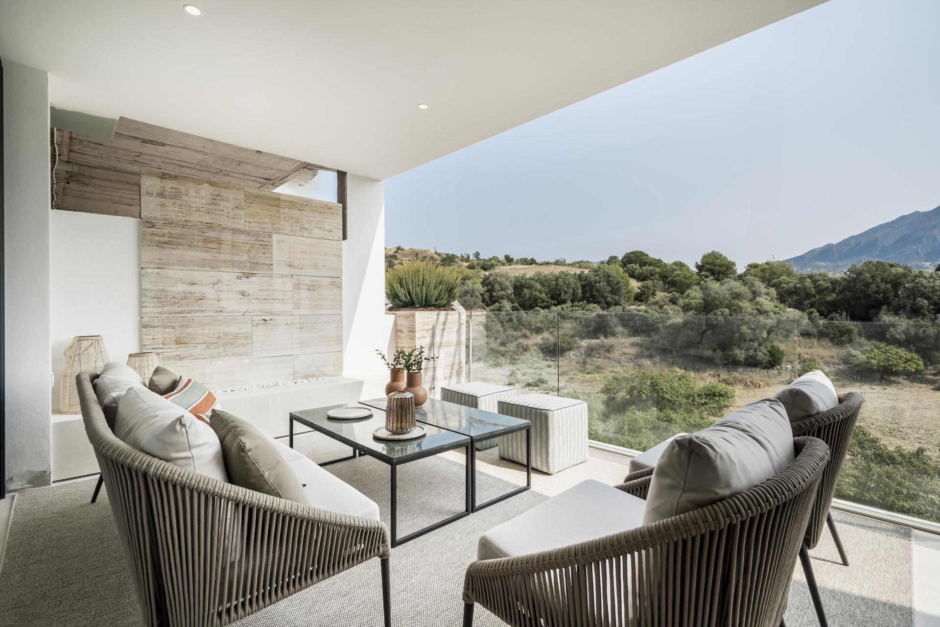 Floor-to-ceiling glazing in living room, penthouse Aloha, Marbella
