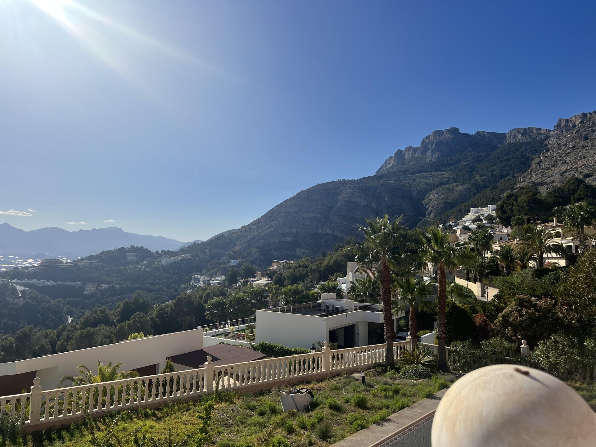Rear garden of 4-bedroom new-build villa, Altea Hills