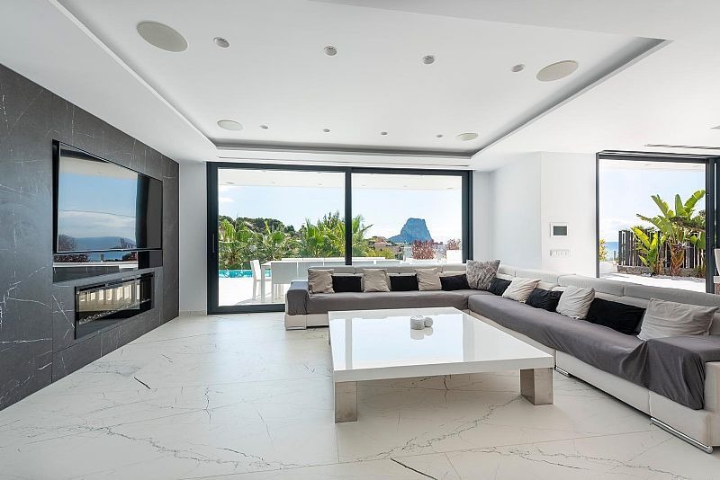 Interior corridor in 4-bedroom villa, Manzanera, Calpe