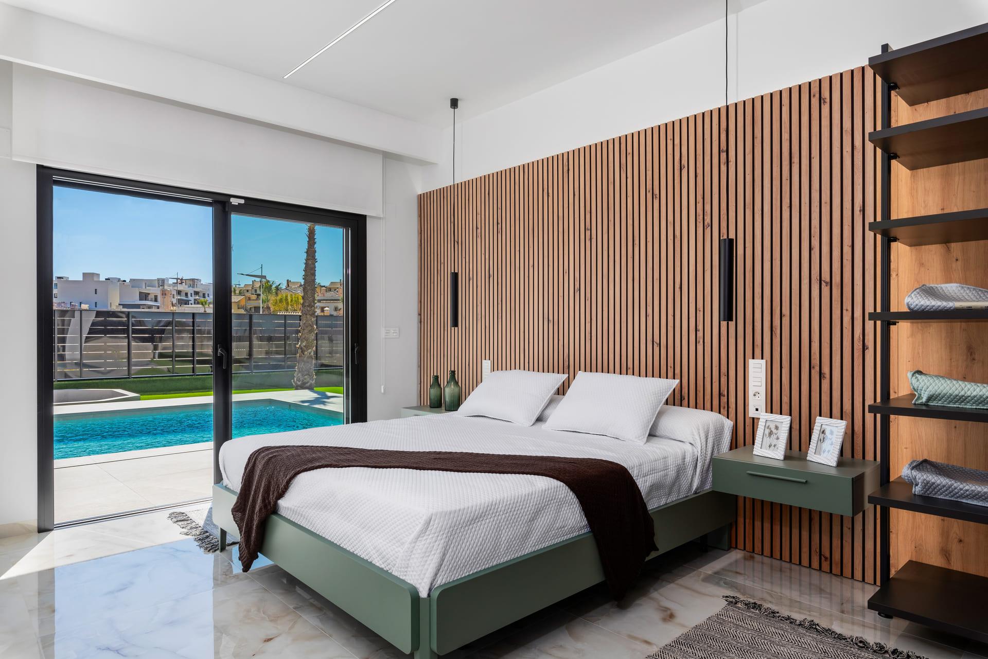 Solarium rooftop terrace with open sky, new-build villa, Algorfa