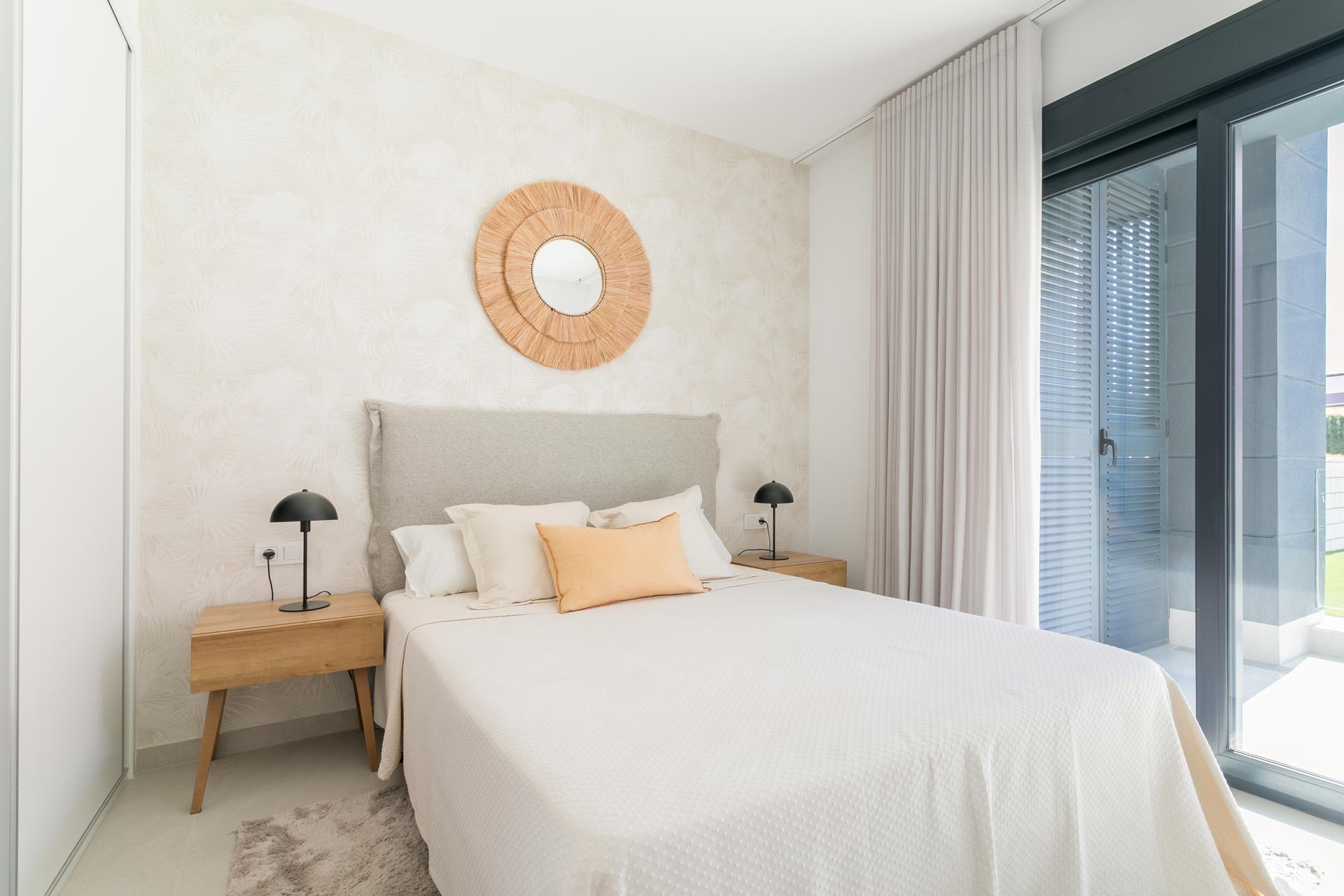 Complex grounds of the apartment in Torreblanca, Torrevieja (view 30)