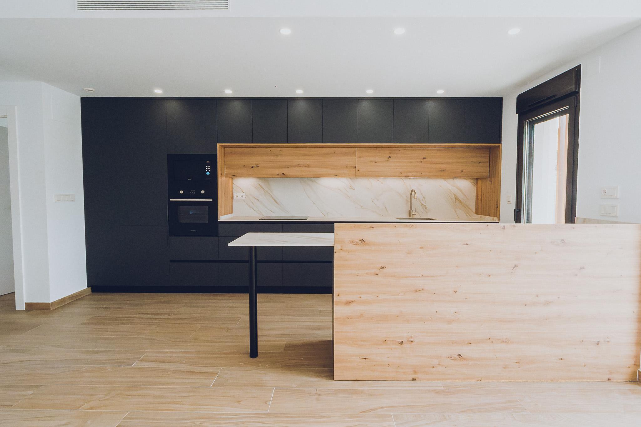 Storage area of the penthouse in Comunidad valenciana, Redovan (view 23)