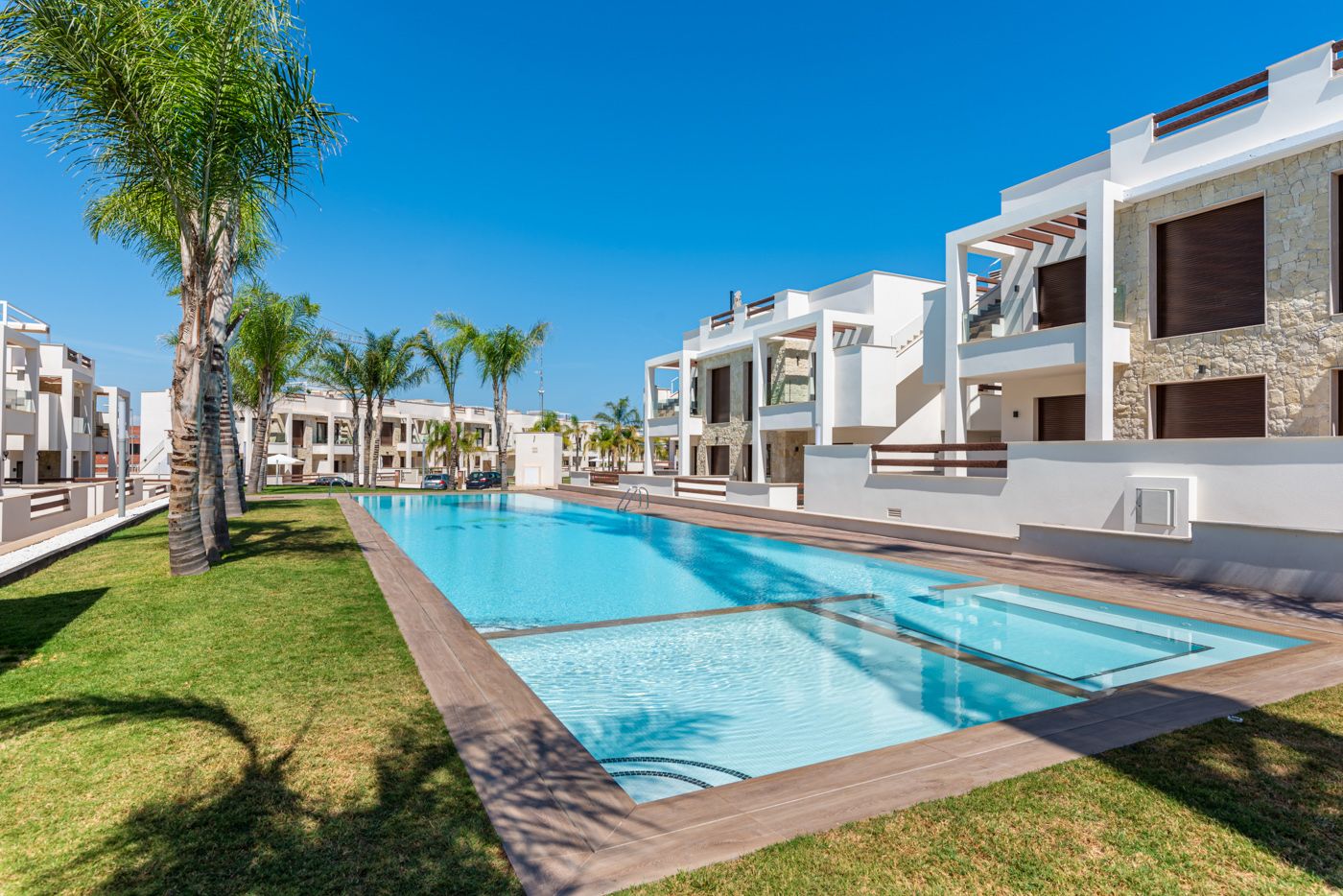 Outdoor communal area in new-build development, Los Balcones, Torrevieja