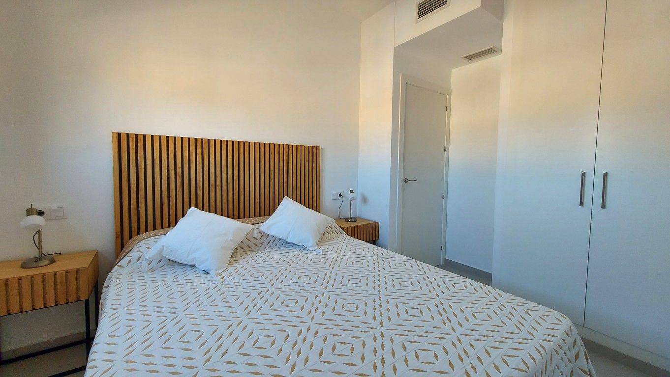 Storage area of the penthouse in Pueblo, San Miguel De Salinas (view 33)