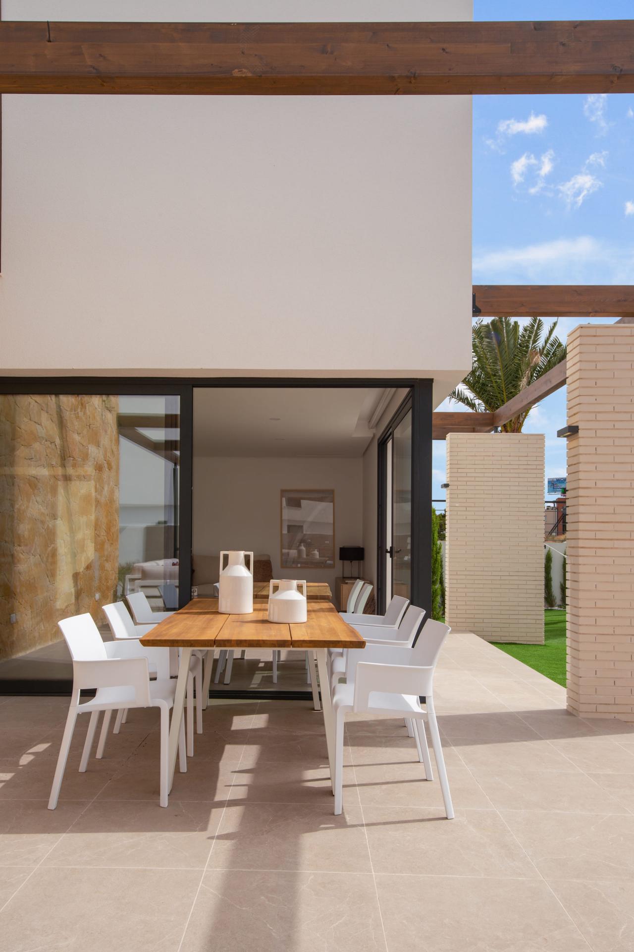 Solarium with surrounding roofline view, 4-bedroom villa, Campoamor