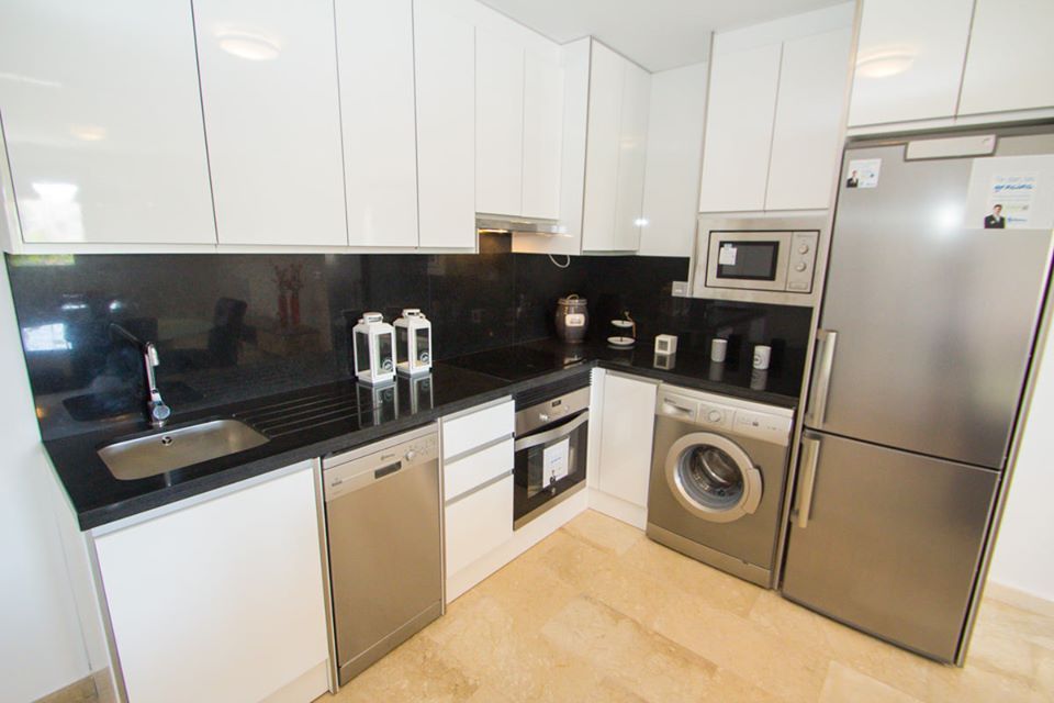 Living area in 2-bedroom apartment, Las Filipinas