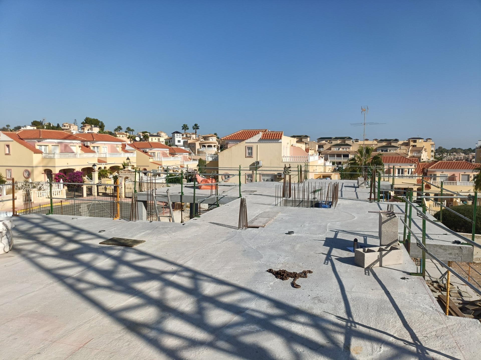 Parking area of the penthouse in Las Filipinas, Orihuela Costa (view 47)