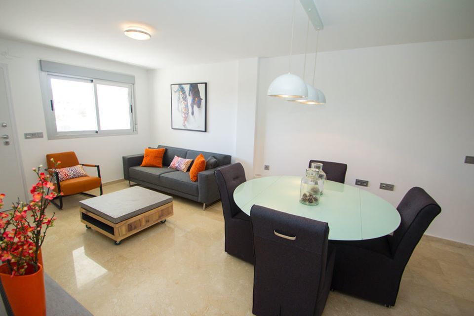 Second view of the penthouse interior, Las Filipinas
