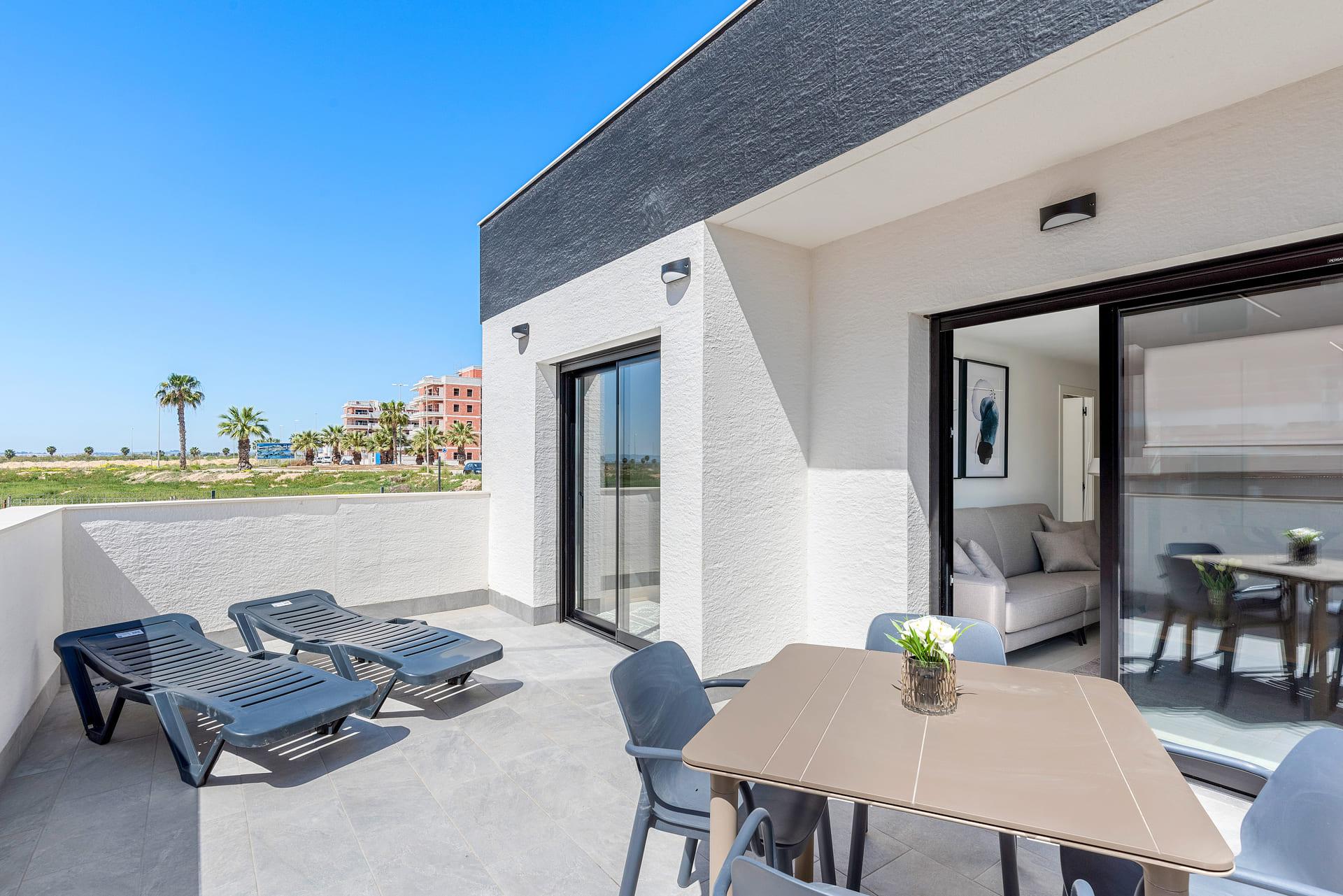 Street view of the penthouse in EL RASO, Guardamar Del Segura (view 48)