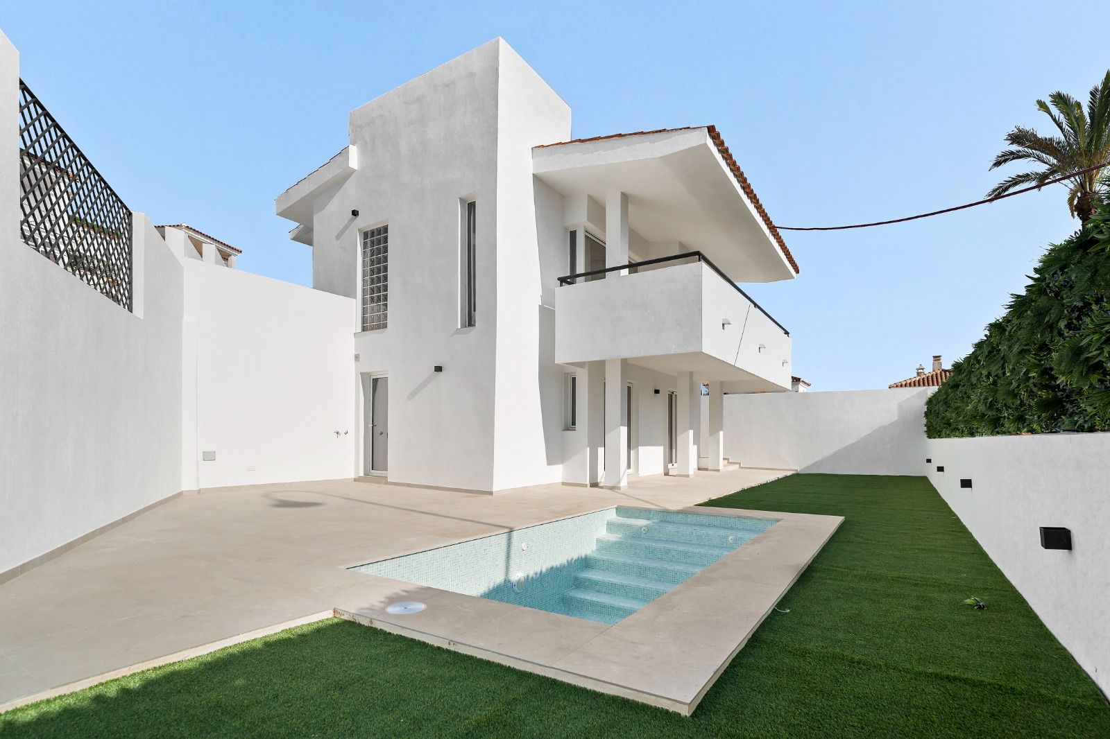 Open-plan living and kitchen area, new-build villa, Mijas Pueblo