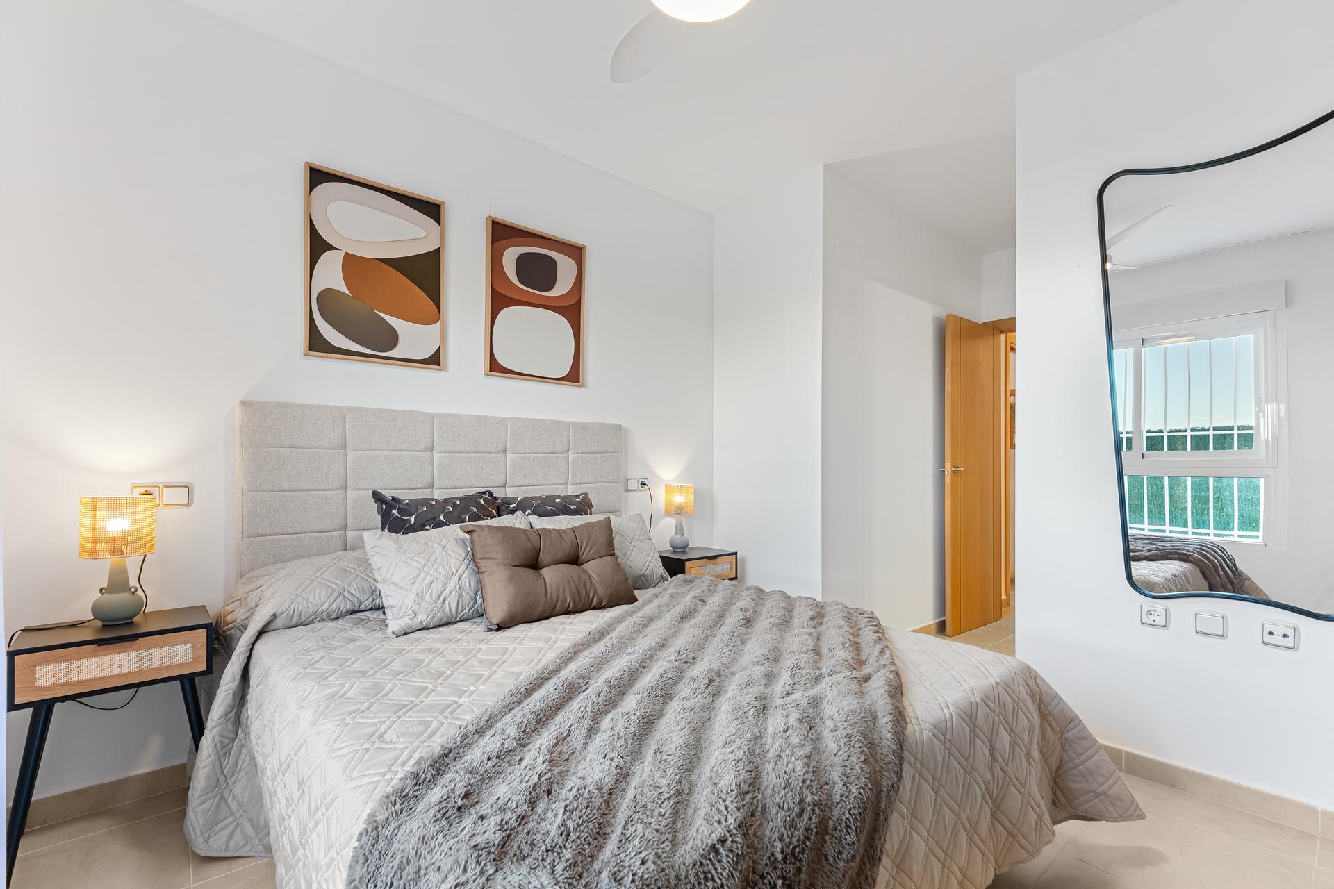 Hallway of the apartment in Lomas de Cabo Roig, Orihuela Costa (view 32)