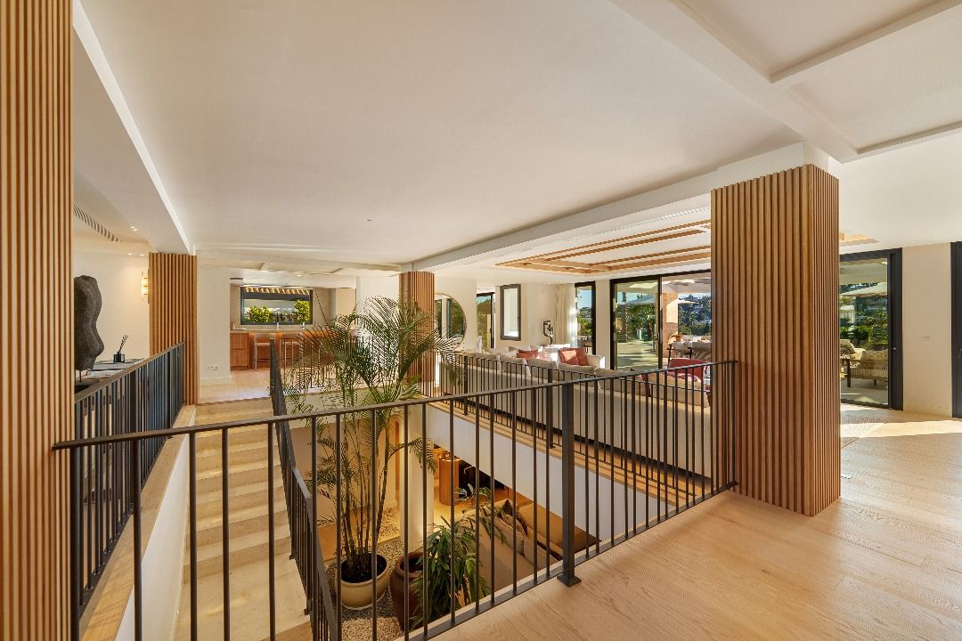 Sixth bedroom in 6-bedroom villa, Aloha, Marbella