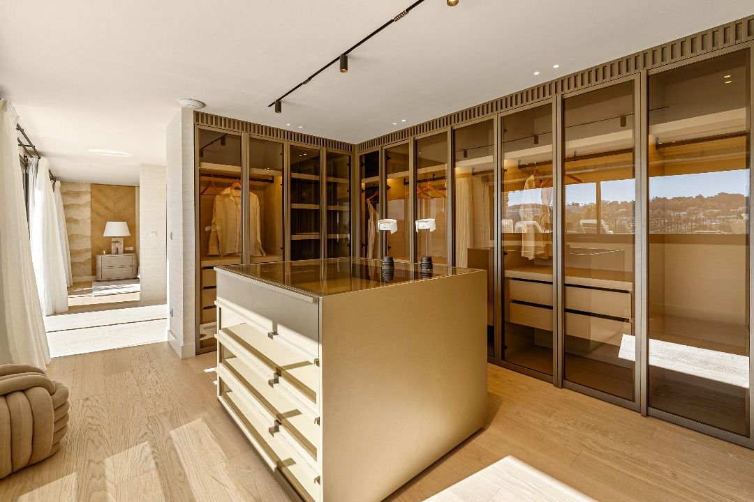 Kitchen in 6-bedroom new-build villa, Aloha, Marbella