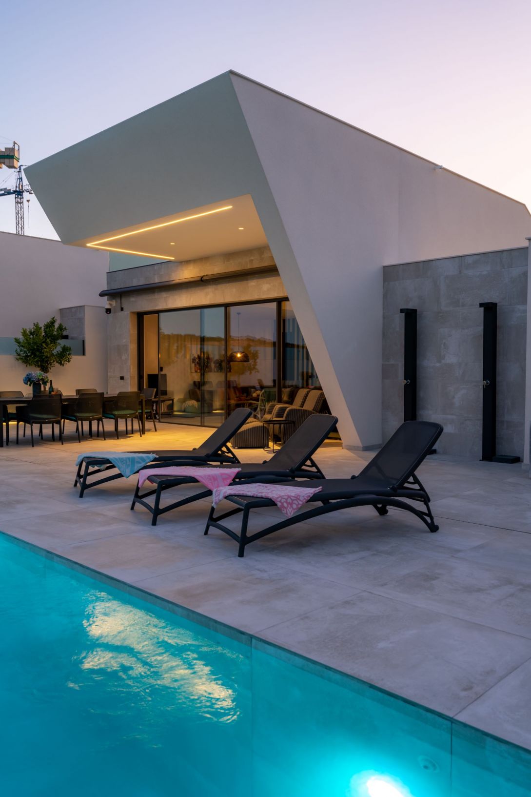 Floor plan of 4-bedroom villa in Campo de Golf La Marquesa, Ciudad Quesada - upper floor layout