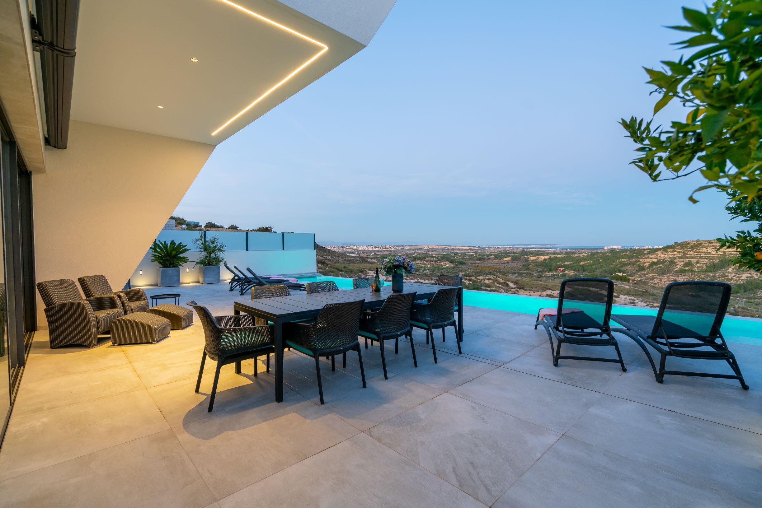 Floor plan of new-build villa in Campo de Golf La Marquesa, Ciudad Quesada