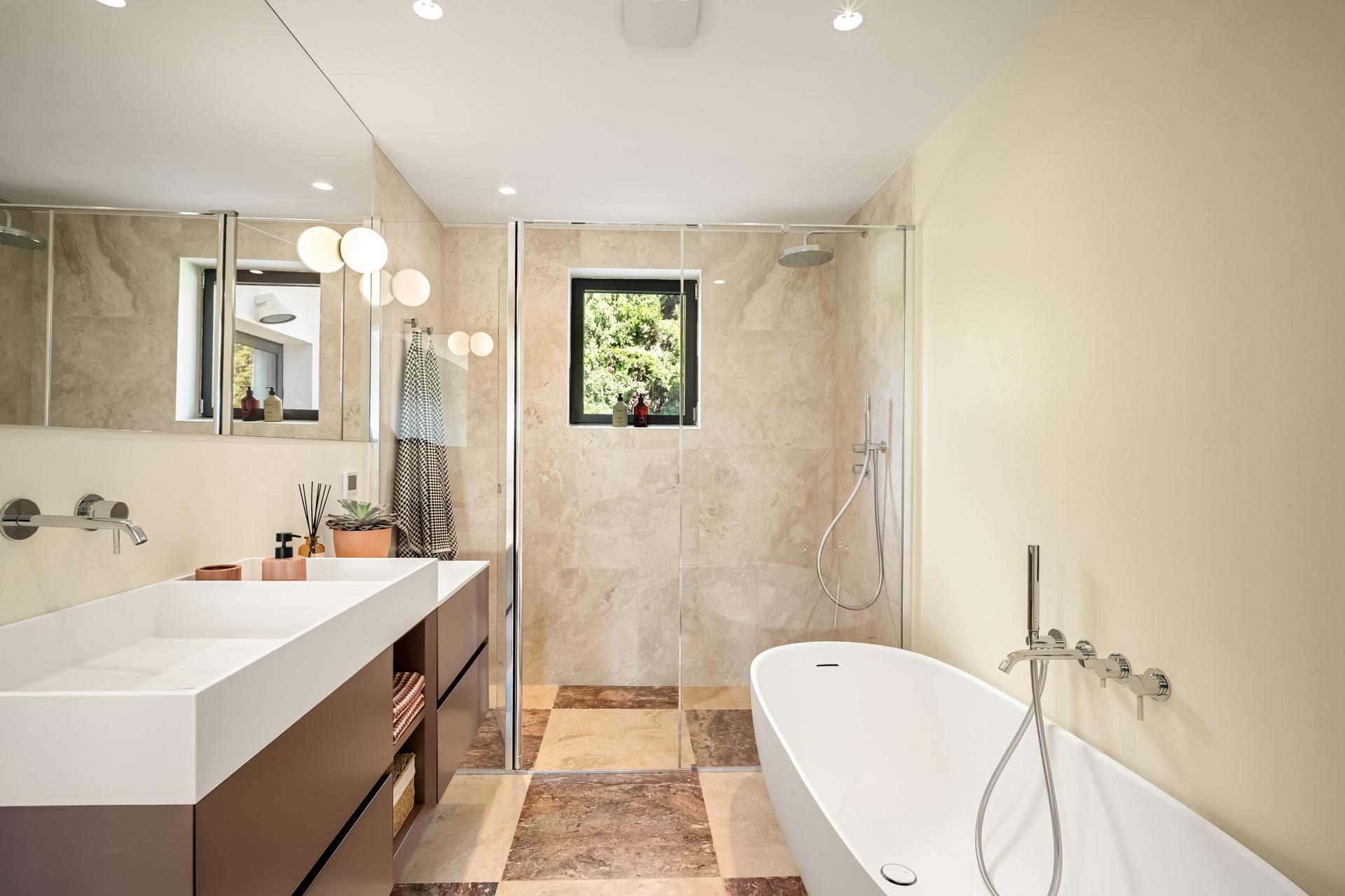 Kitchen appliances and cabinetry in new-build villa, Puerto Banús