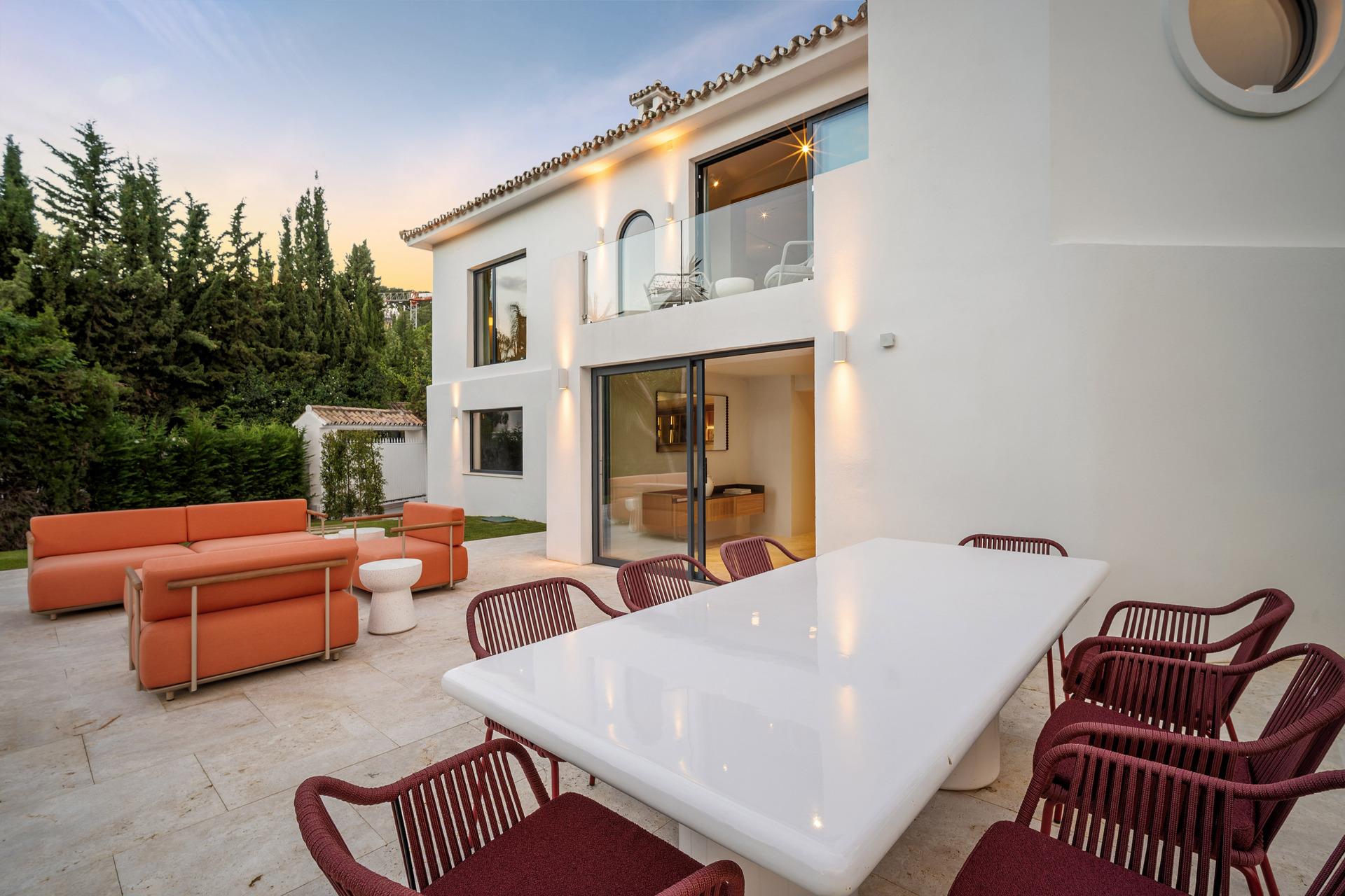 Plot boundary and landscaping of new-build villa, Puerto Banús