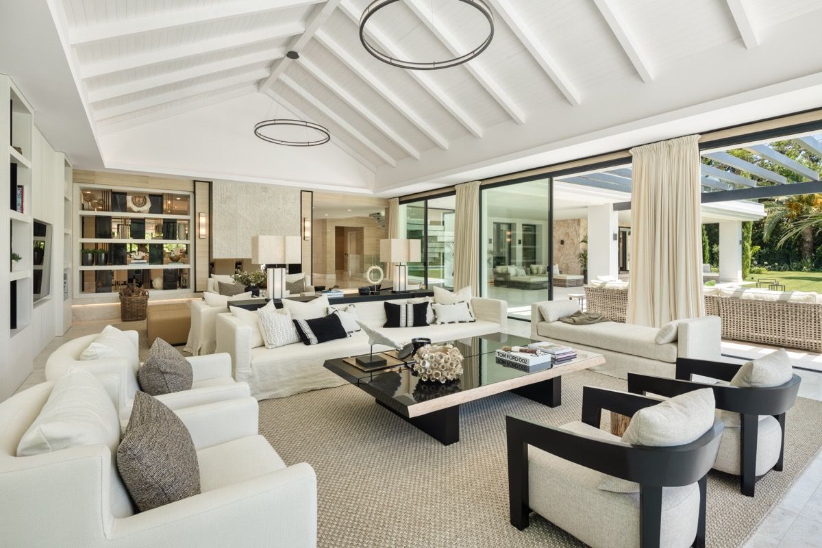 Guest bedroom in 7-bedroom new-build villa, Puerto Banús
