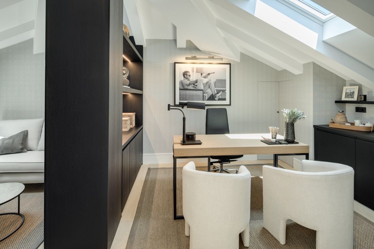 Upper-floor landing in new-build villa, Puerto Banús, Marbella