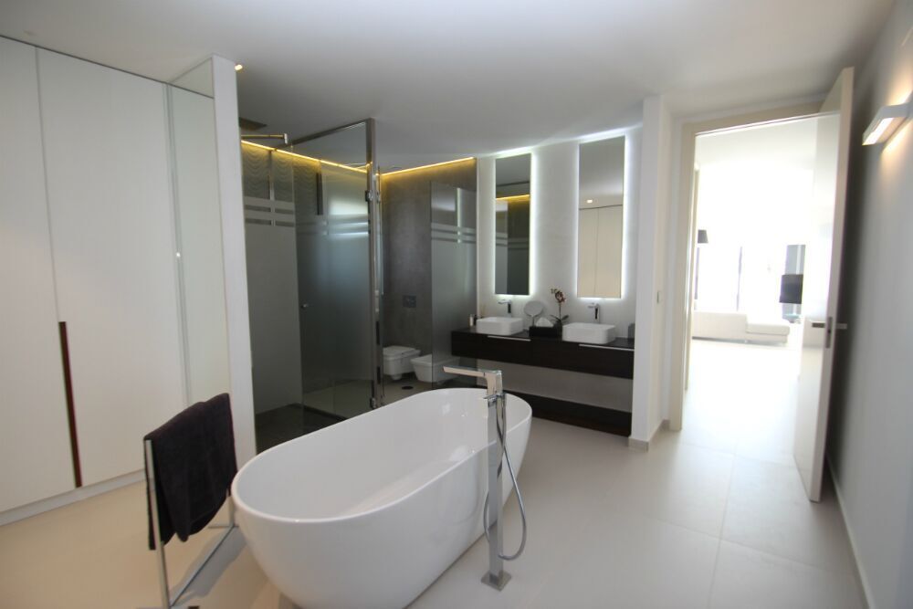 Kitchen fittings in new-build villa, Bellavista, San Miguel De Salinas