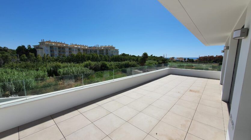 Pool area or garden plot, 4-bedroom villa, El Castillo, Manilva