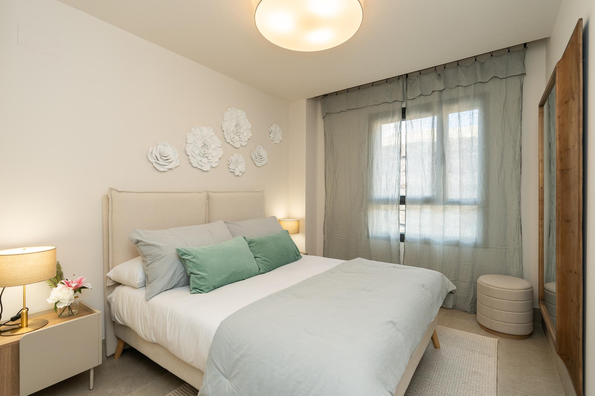 Finished room interior in new-build apartment, El Paraíso, Benahavis