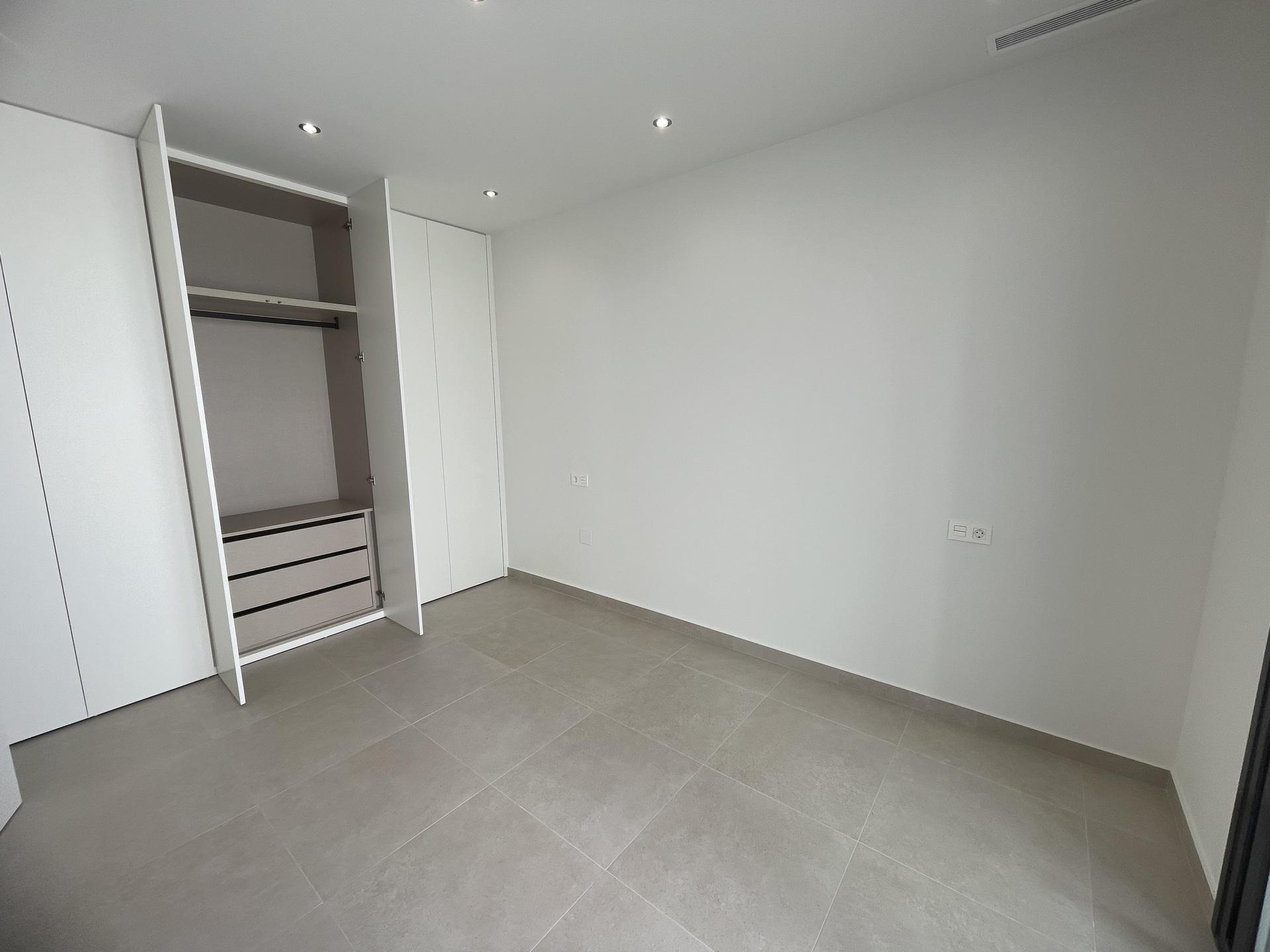 Third bathroom in 3-bedroom villa, Comunidad Valenciana, Almoradi