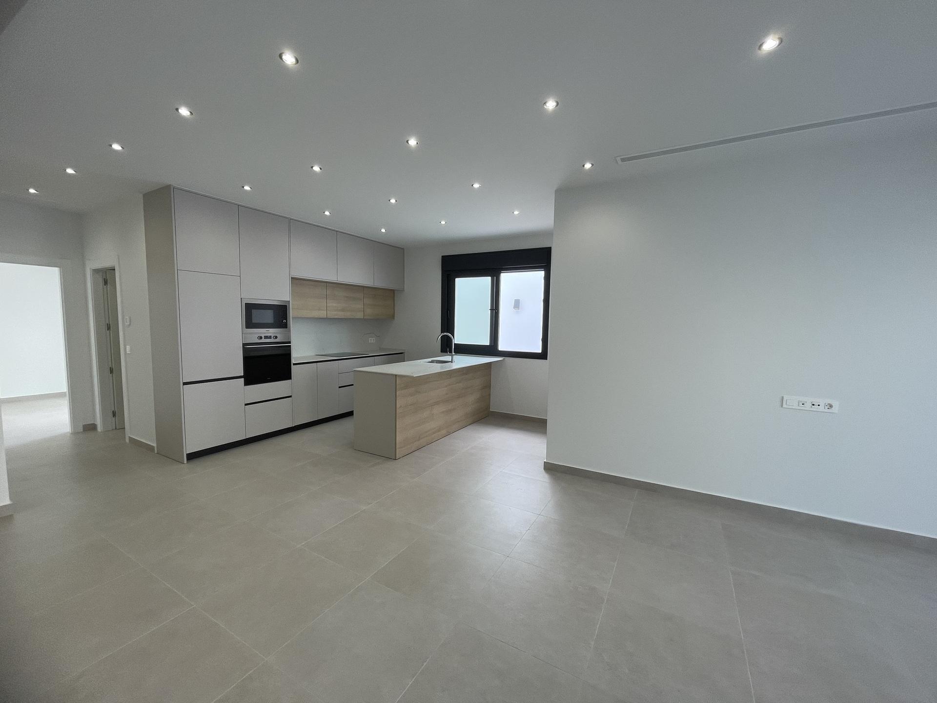Plot surrounding new-build villa in Comunidad Valenciana