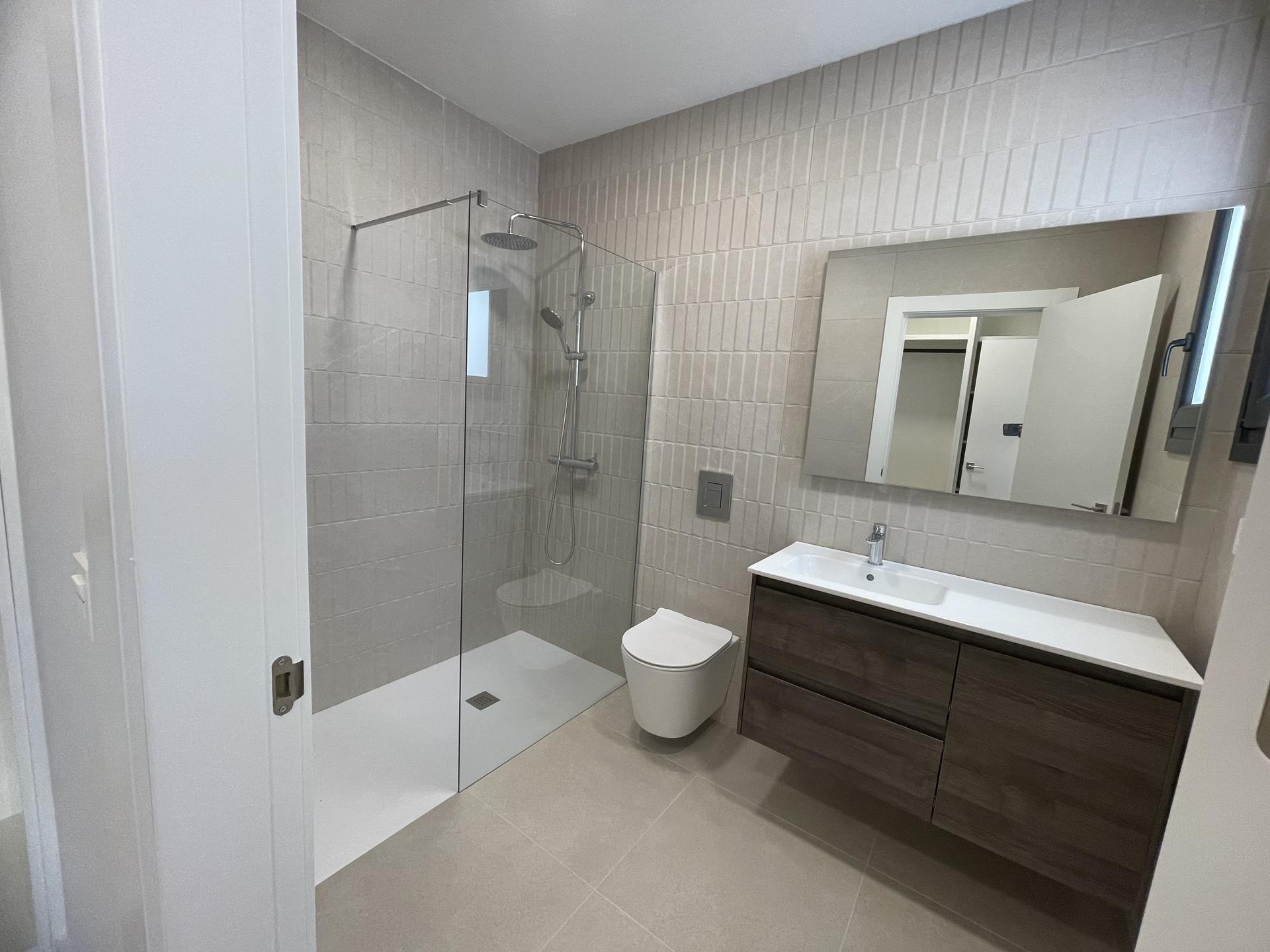 Storage room in 3-bedroom villa, Almoradi, Alicante