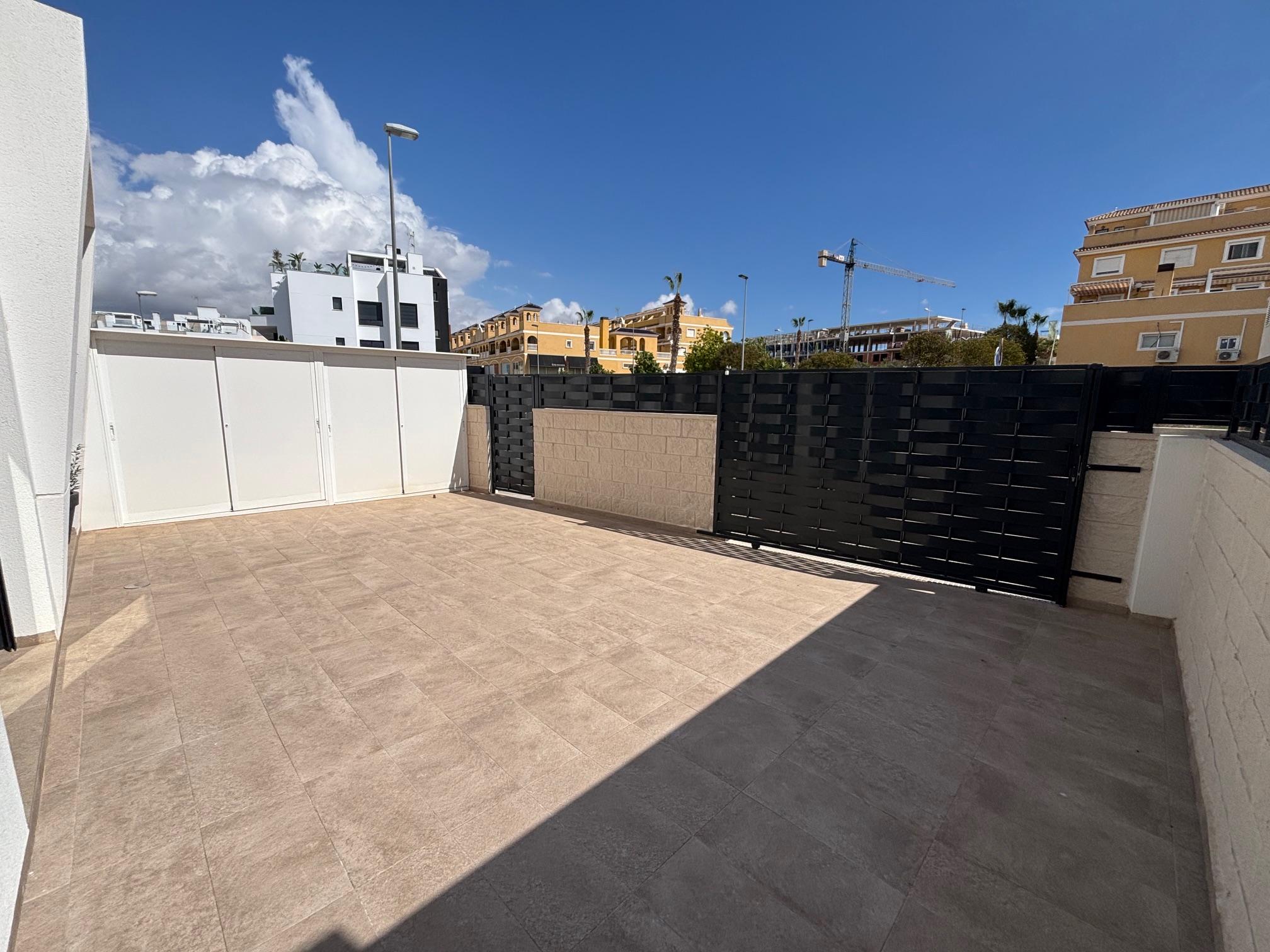 Exterior view showing plot size, new-build villa, Pueblo 4, Benijofar