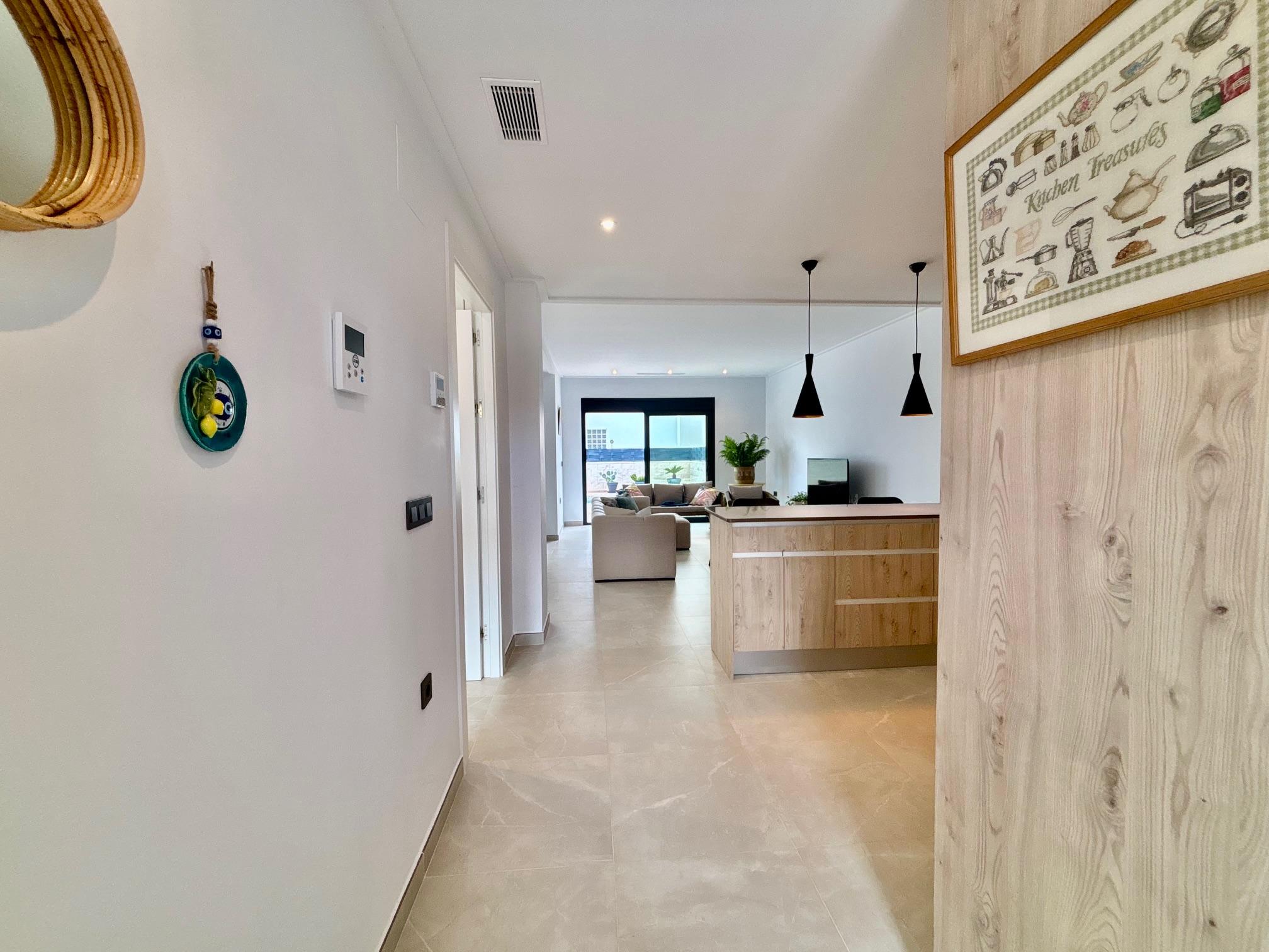 Kitchen with fitted units in 3-bedroom villa, Pueblo 4, Benijofar