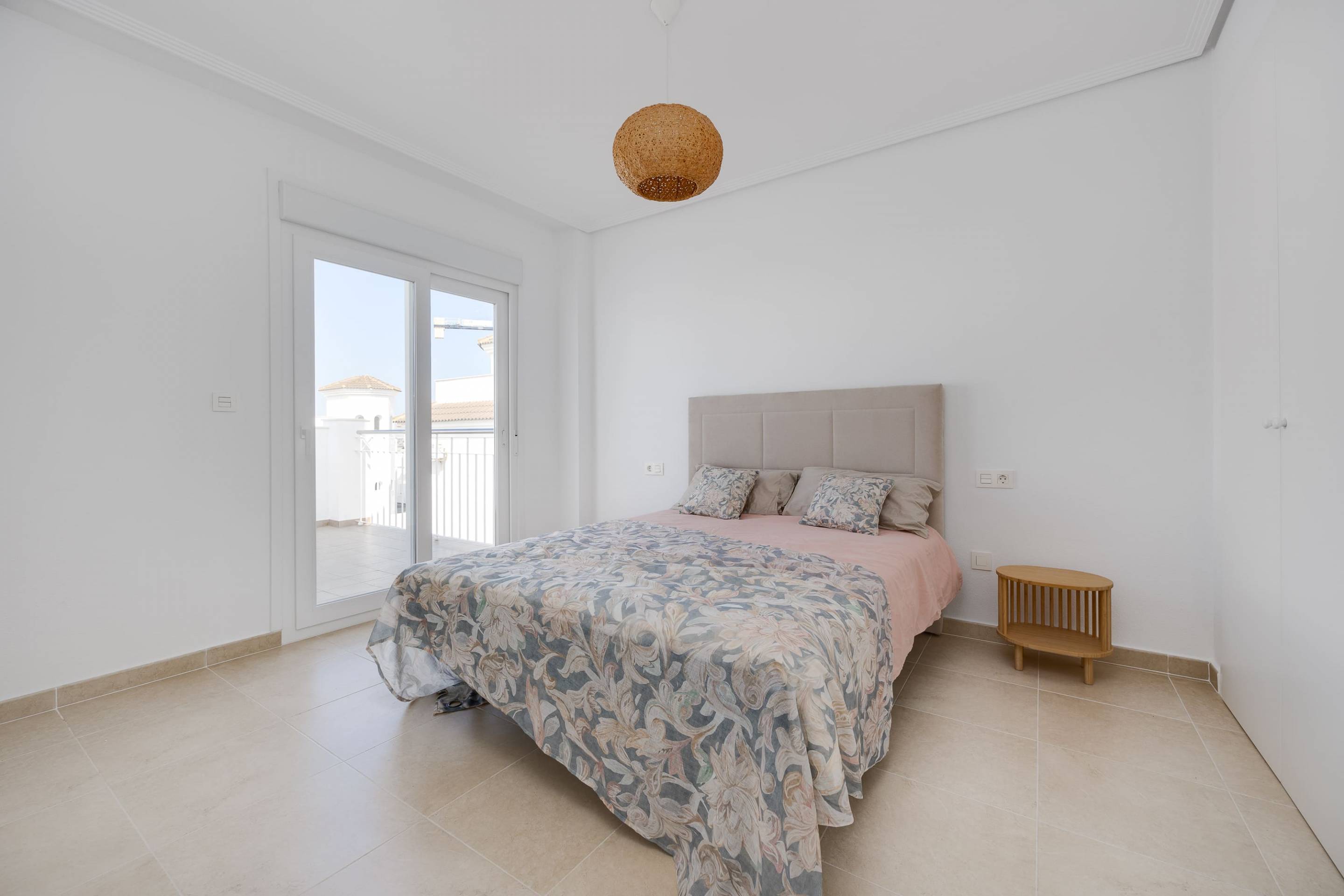 Master bedroom in villa in La Marina, San Fulgencio