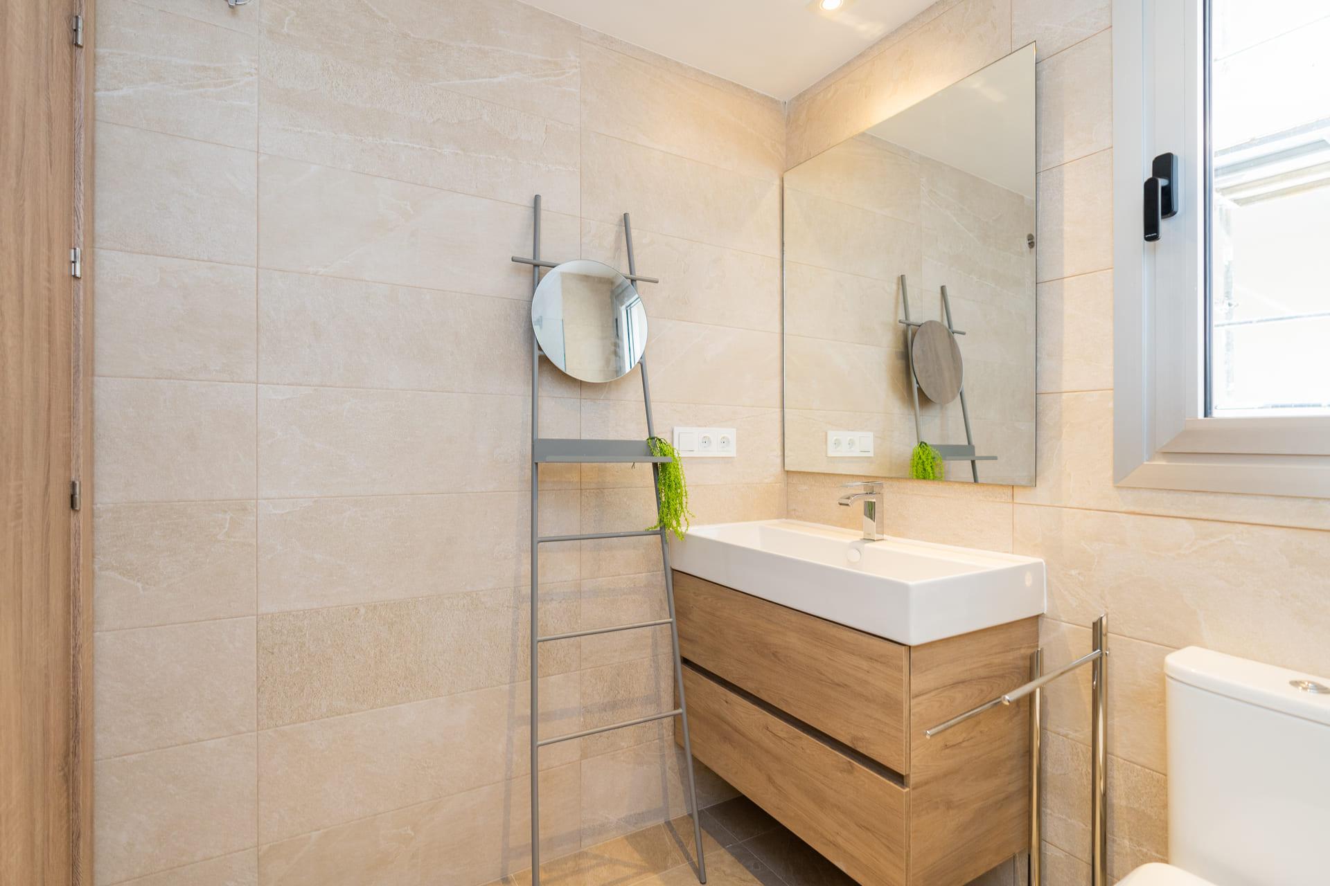 Living area showing flooring and ceiling height, Estepona Golf apartment