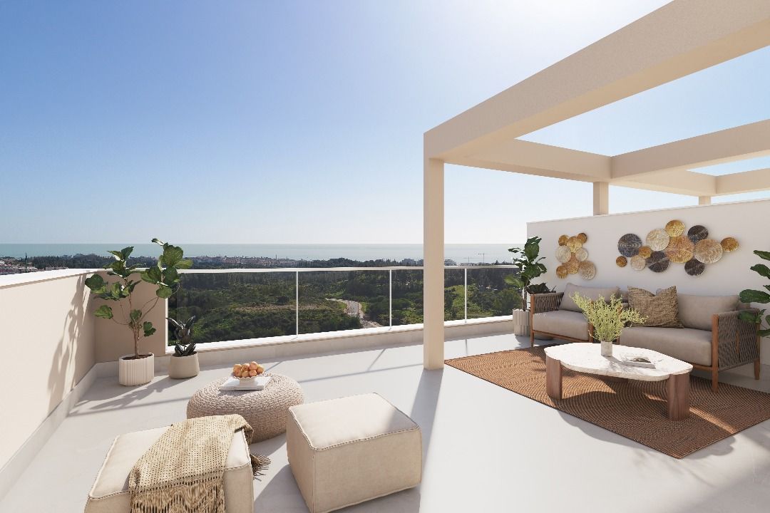 Complex grounds of the penthouse in Hipódromo-Cerrado del Águila, Mijas (view 30)