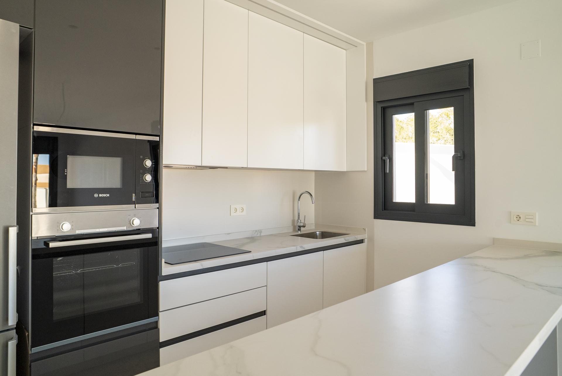 Ceiling and lighting detail, 3-bedroom villa, Coloma