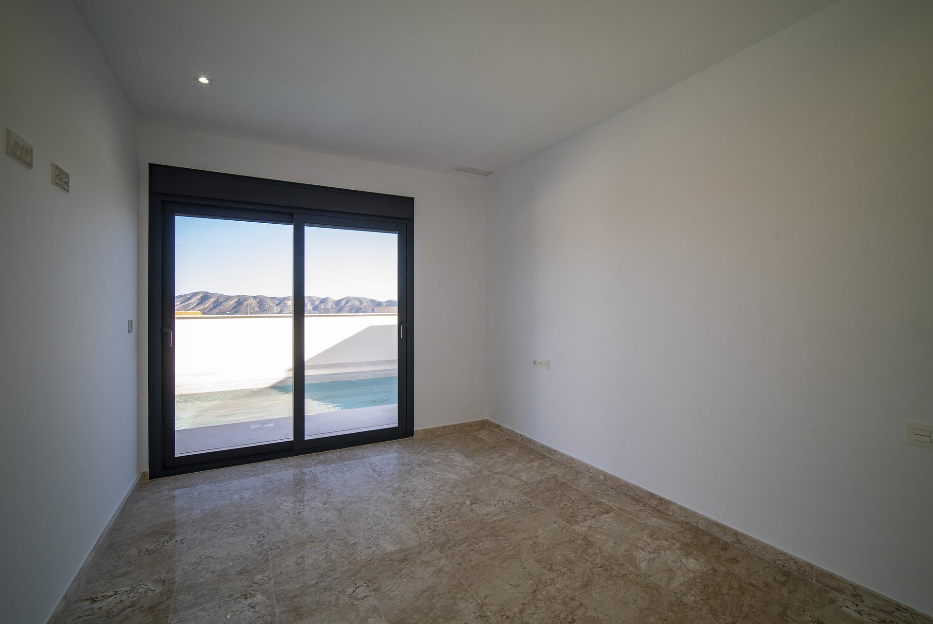 Bedroom window with view to exterior, Coloma, La Nucía