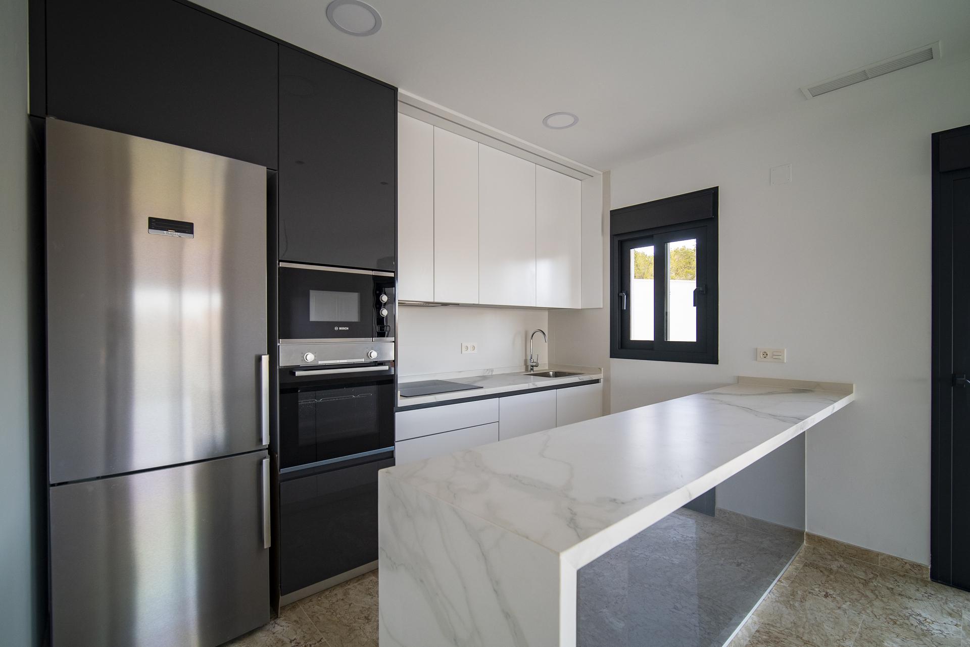 Upper floor corridor, new-build villa, Coloma