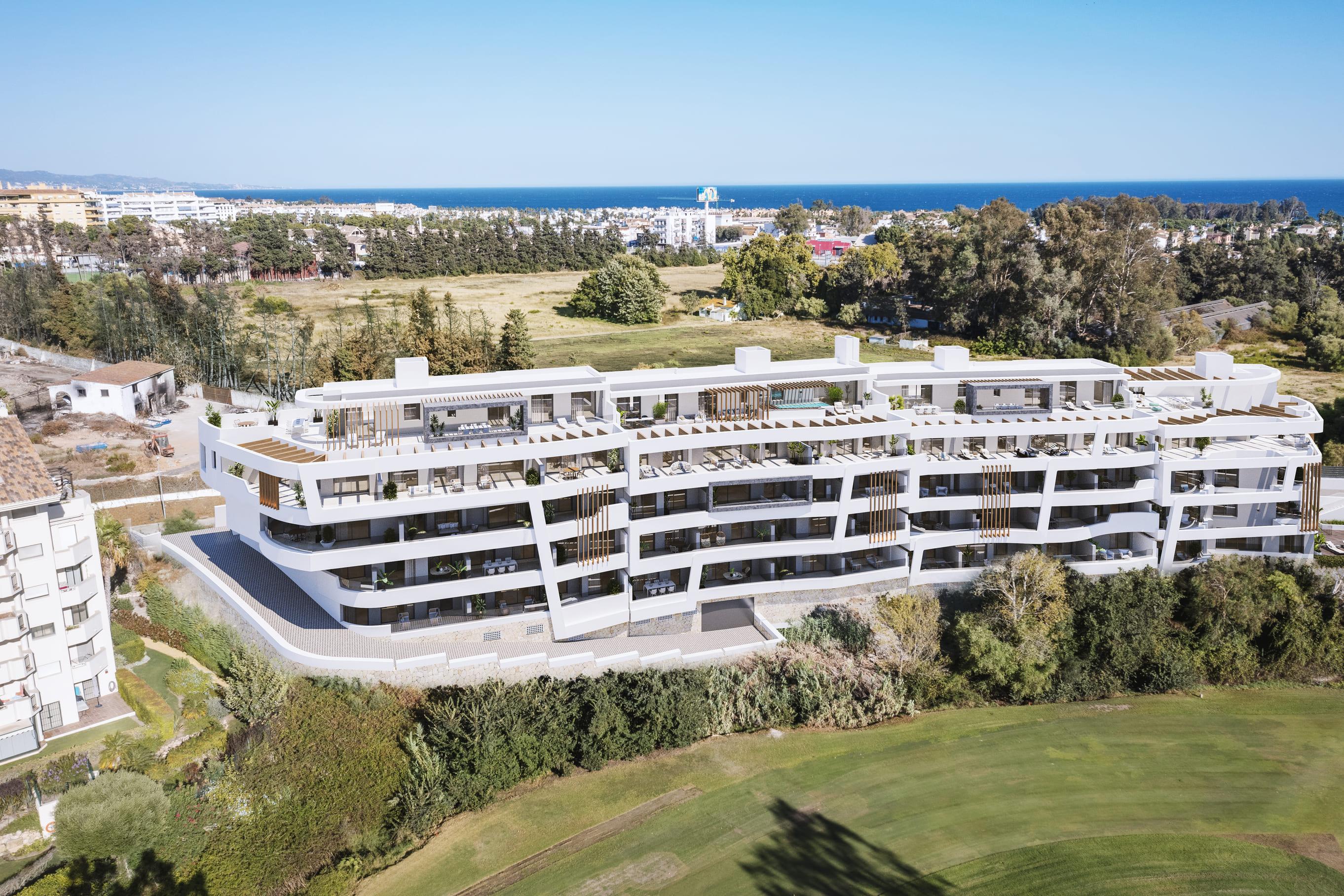En-suite bathroom in 3-bedroom new-build apartment, Guadalmina Alta, Marbella