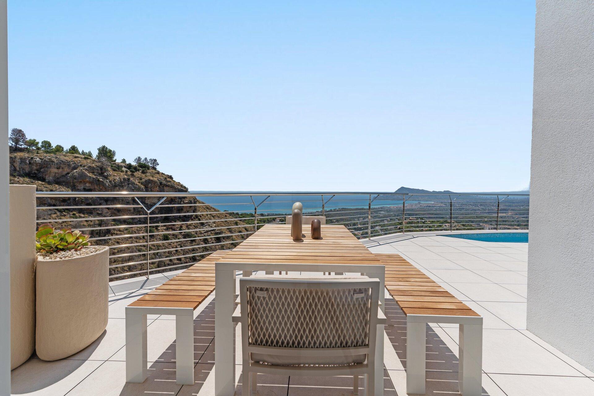 Garden landscaping detail, 4-bedroom villa, Altea la Vella