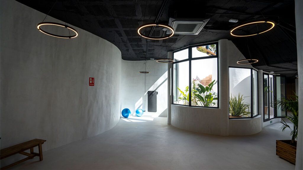 Second bedroom in 2-bedroom new-build apartment, La Cerquilla, Marbella