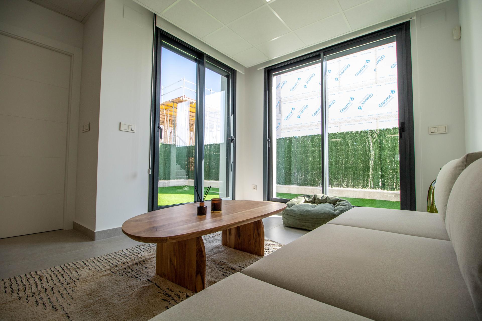 Dining space in open-plan interior, 3-bedroom villa, Finestrat