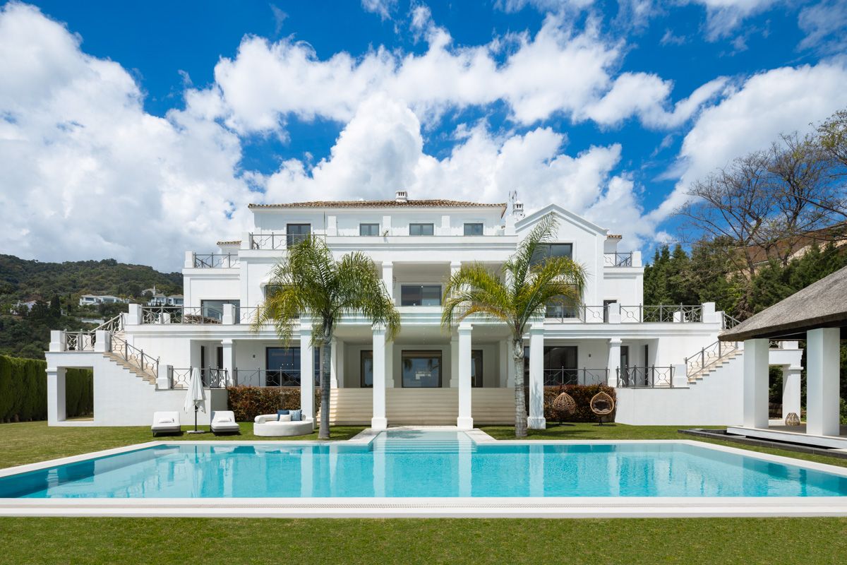 Home cinema or basement room in 5-bedroom villa, Benahavis