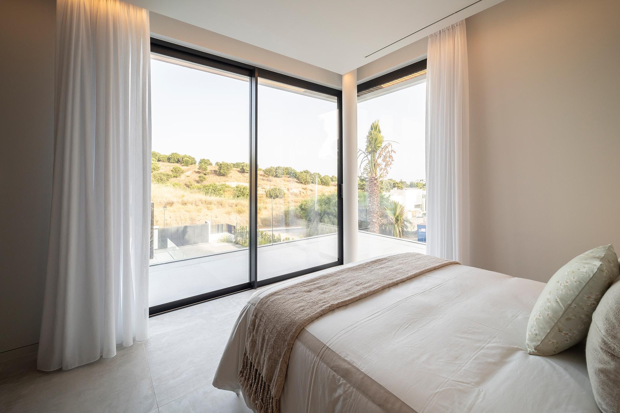 Landscaped garden in 6-bedroom villa, El Paraíso, Estepona