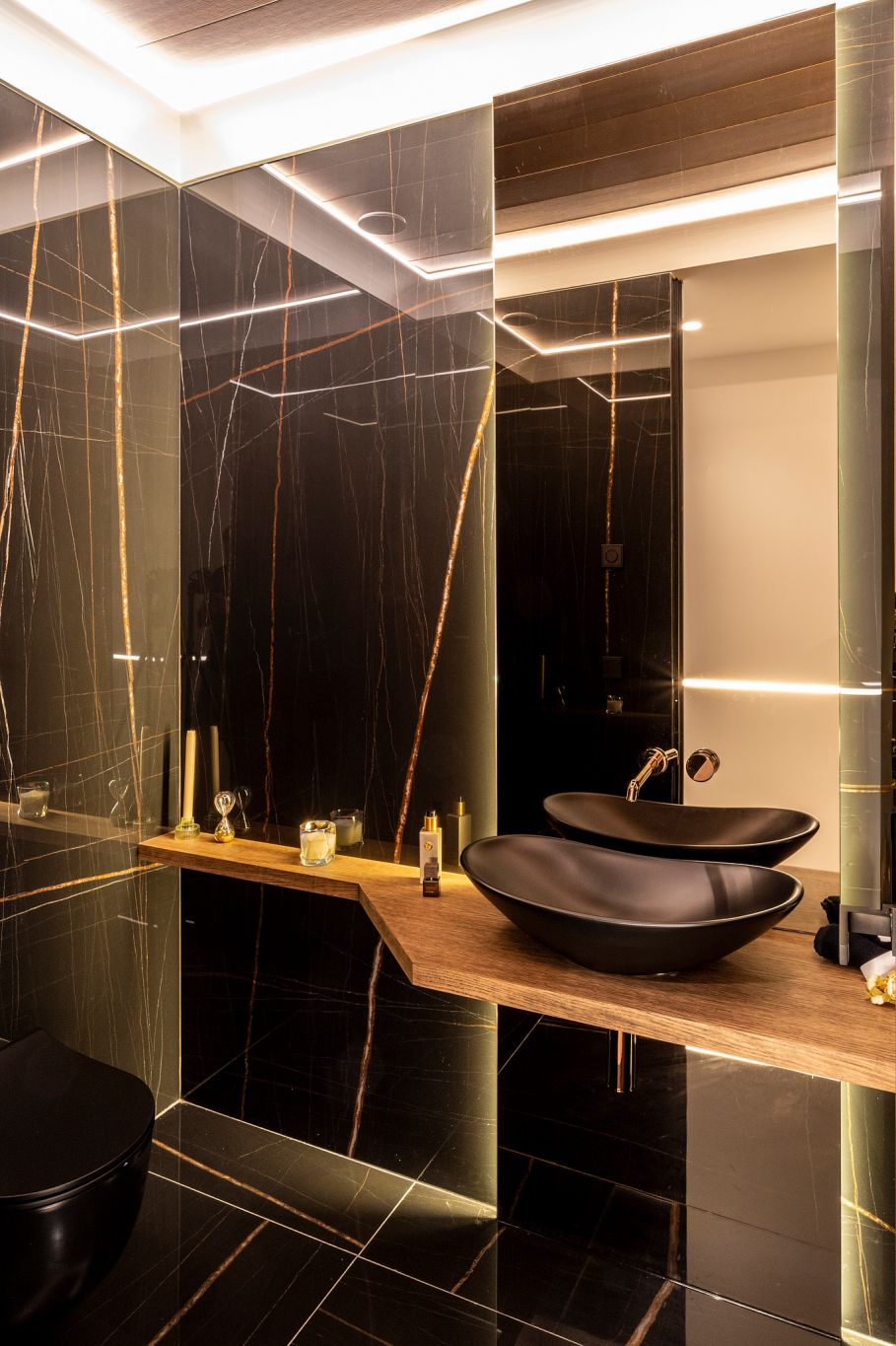 En-suite bathroom in 6-bedroom villa, El Paraíso, Estepona