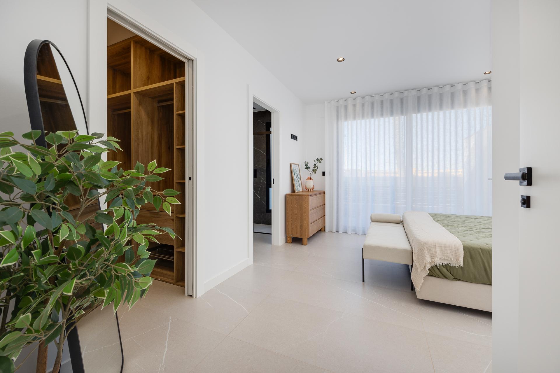 Entrance area of new-build villa in Torreblanca, Torrevieja