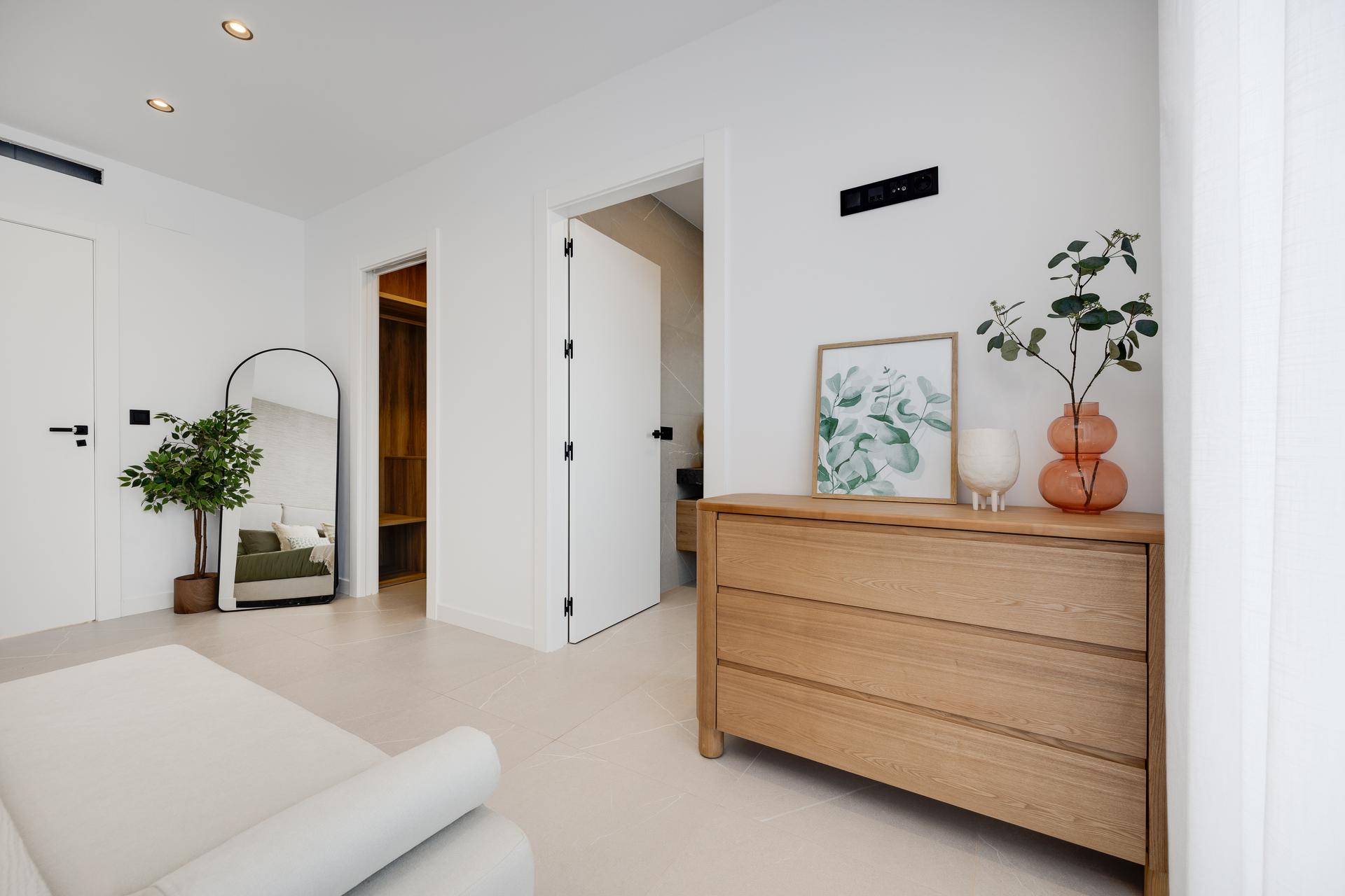 Main bedroom in 3-bedroom villa, Torreblanca, Torrevieja