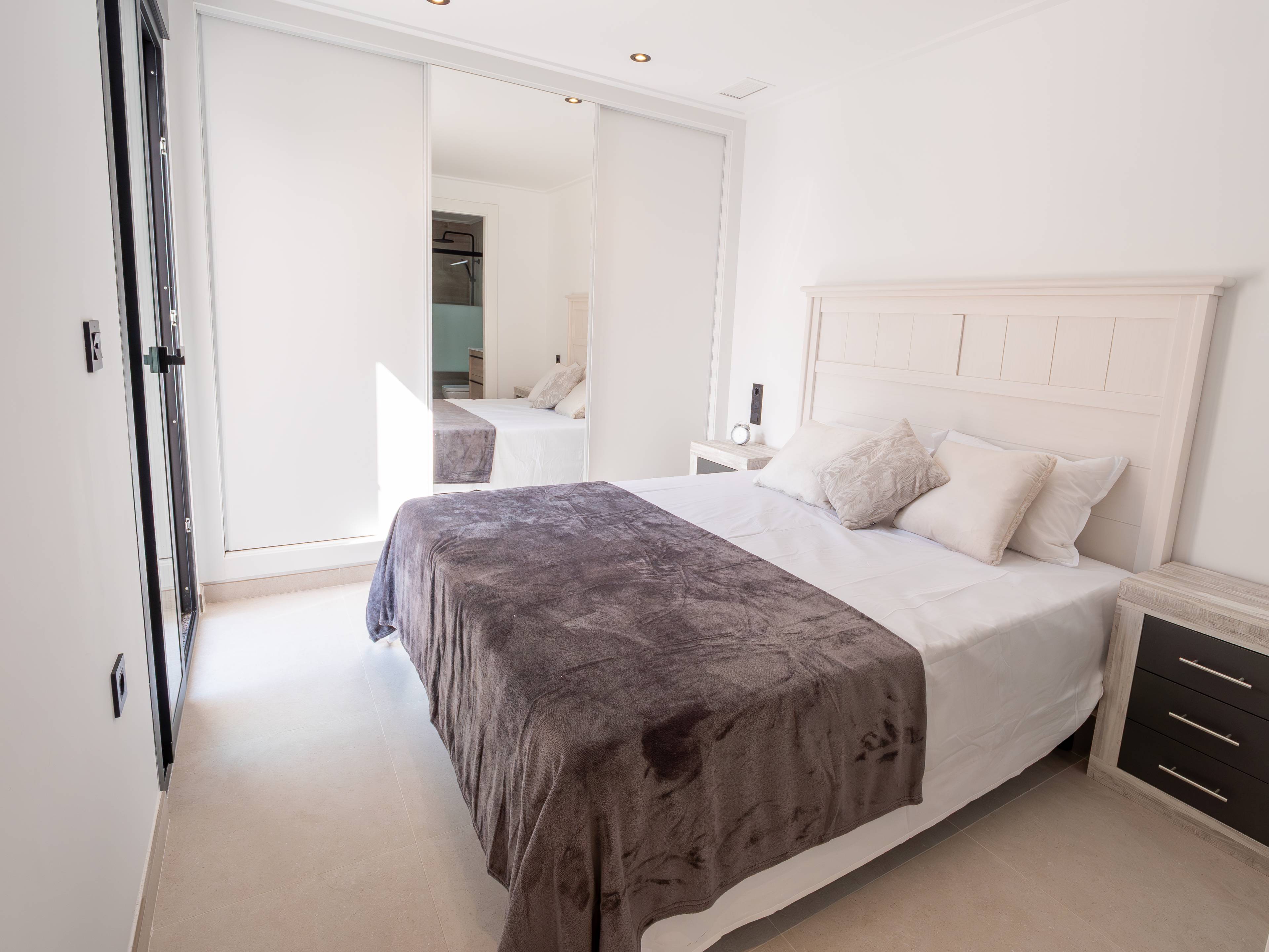 Bedroom in 3-bedroom new-build villa, La Marina, San Fulgencio